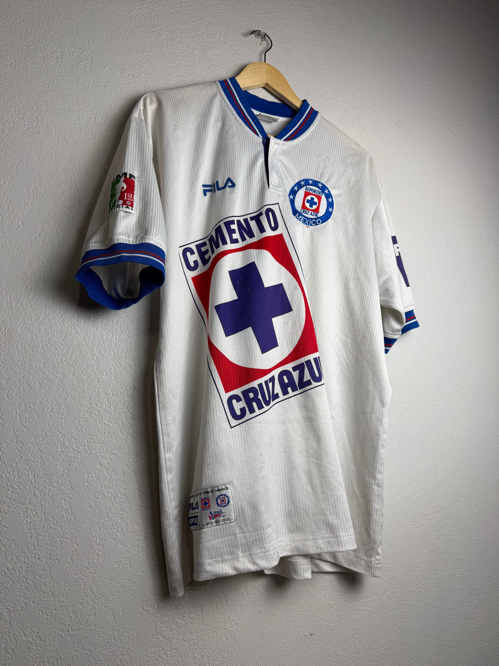 Cruz Azul 1998 Away Jersey #10 Matute