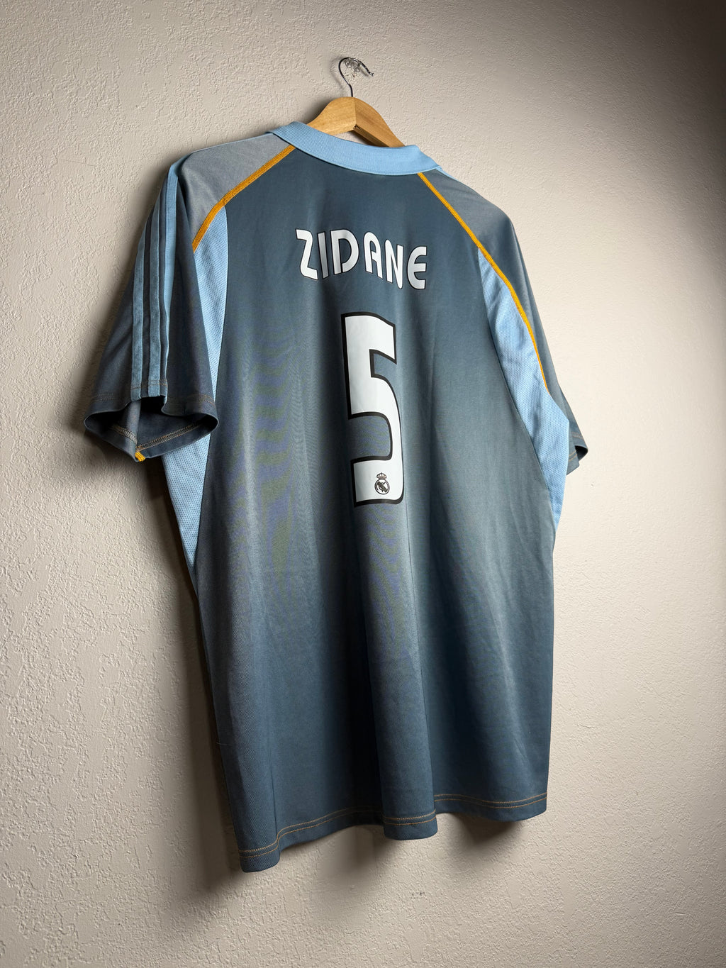 Real Madrid 2003/04 Third Jersey #5 Zidane