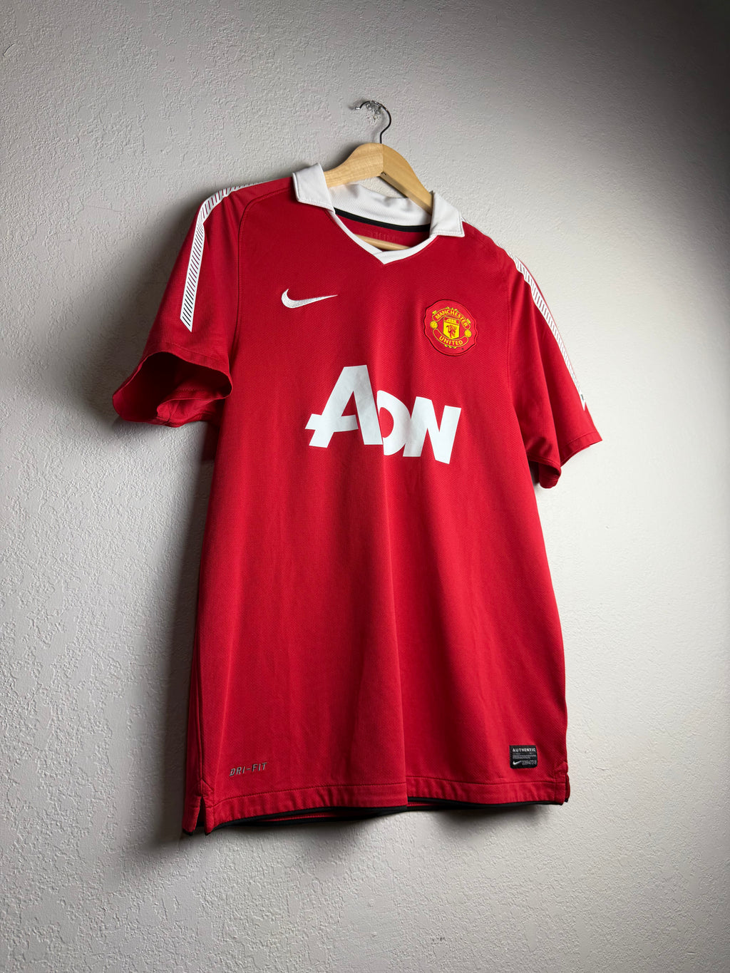 Manchester United 2011/12 Home Jersey #14 Chicharito