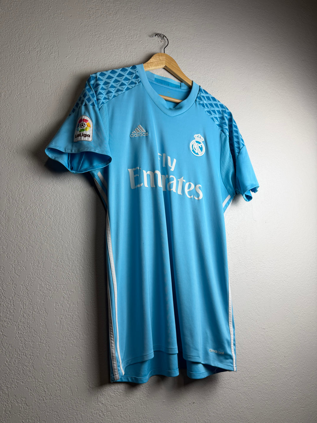 Real Madrid CF 2016/17 Goalkeeper Jersey #1 Navas