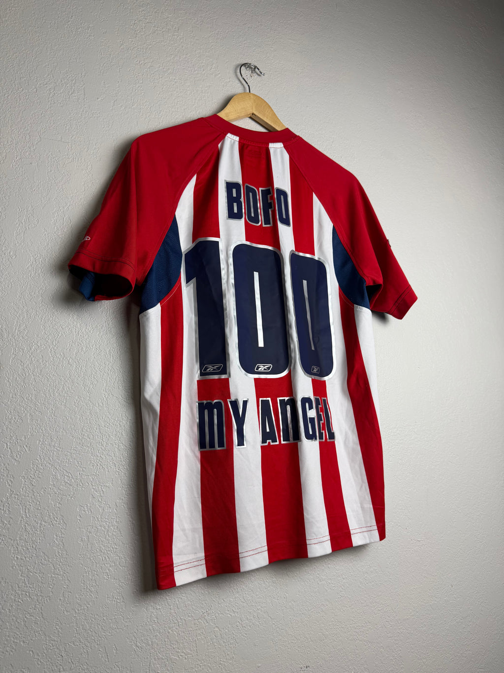 CD Guadalajara Chivas 2005 Home Jersey #100 Bofo