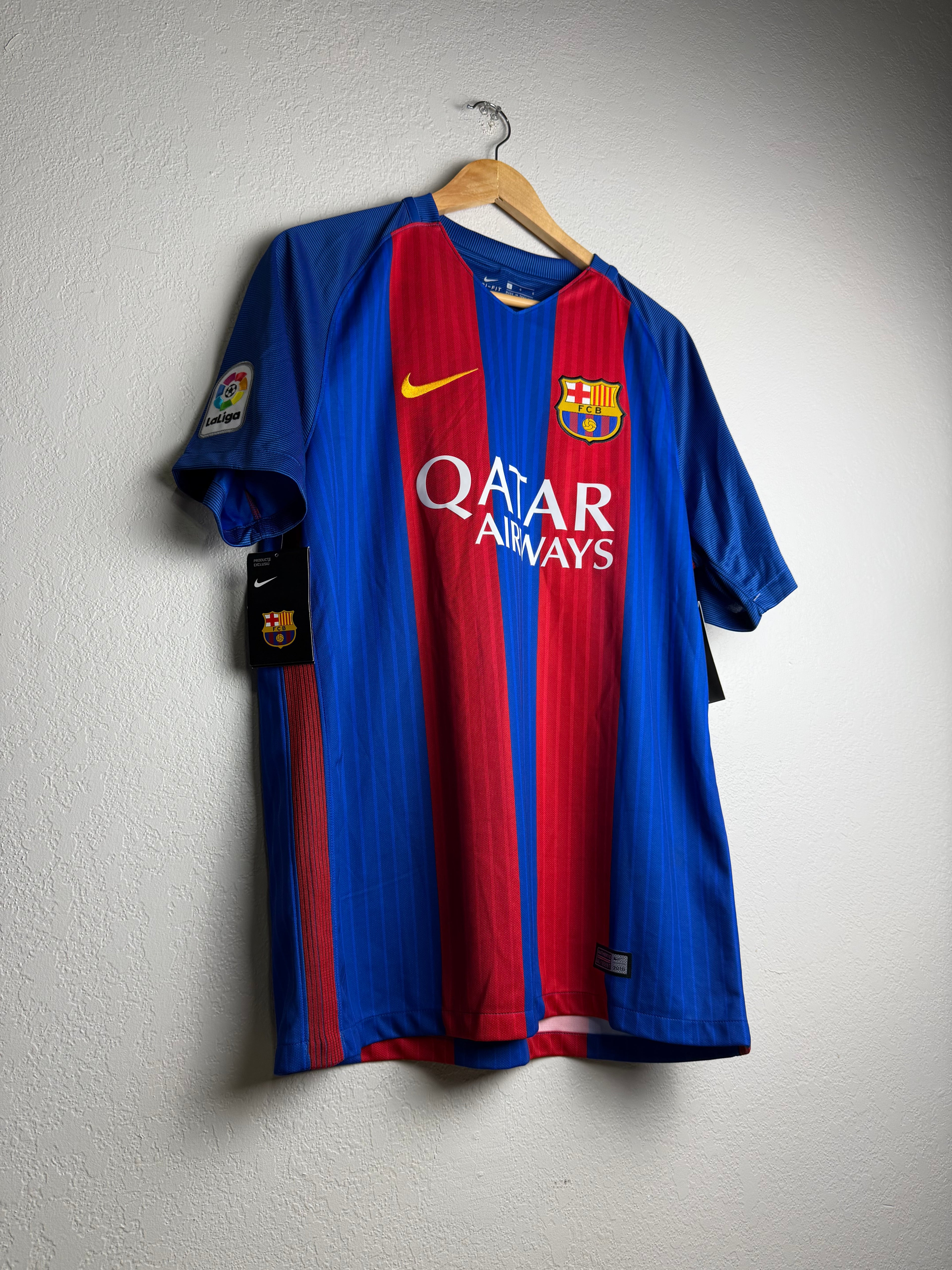 FC Barcelona 2016/17 Home Jersey #10 Messi