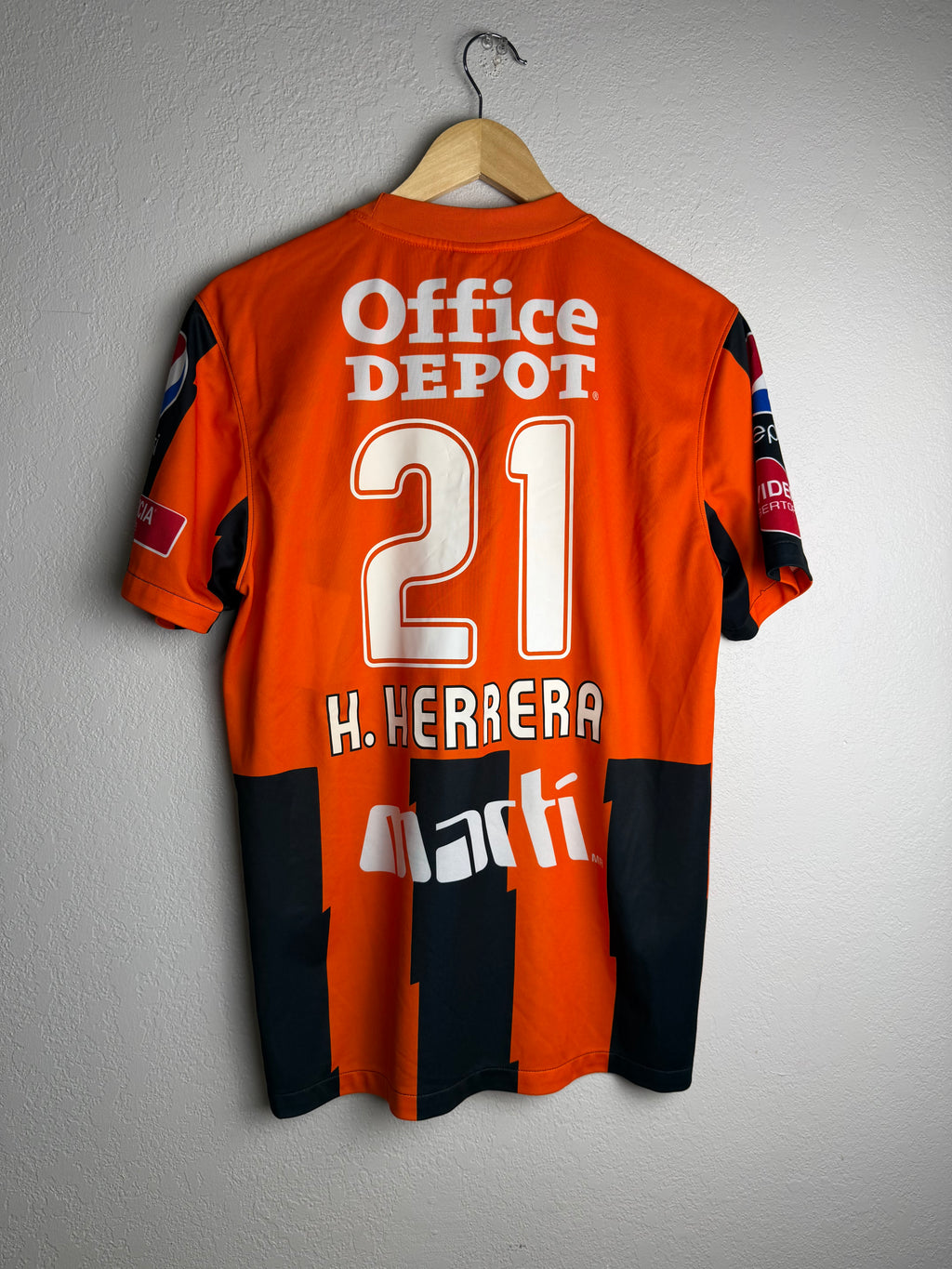 Pachuca FC 2011/12 Away Jersey #21 H. Herrera