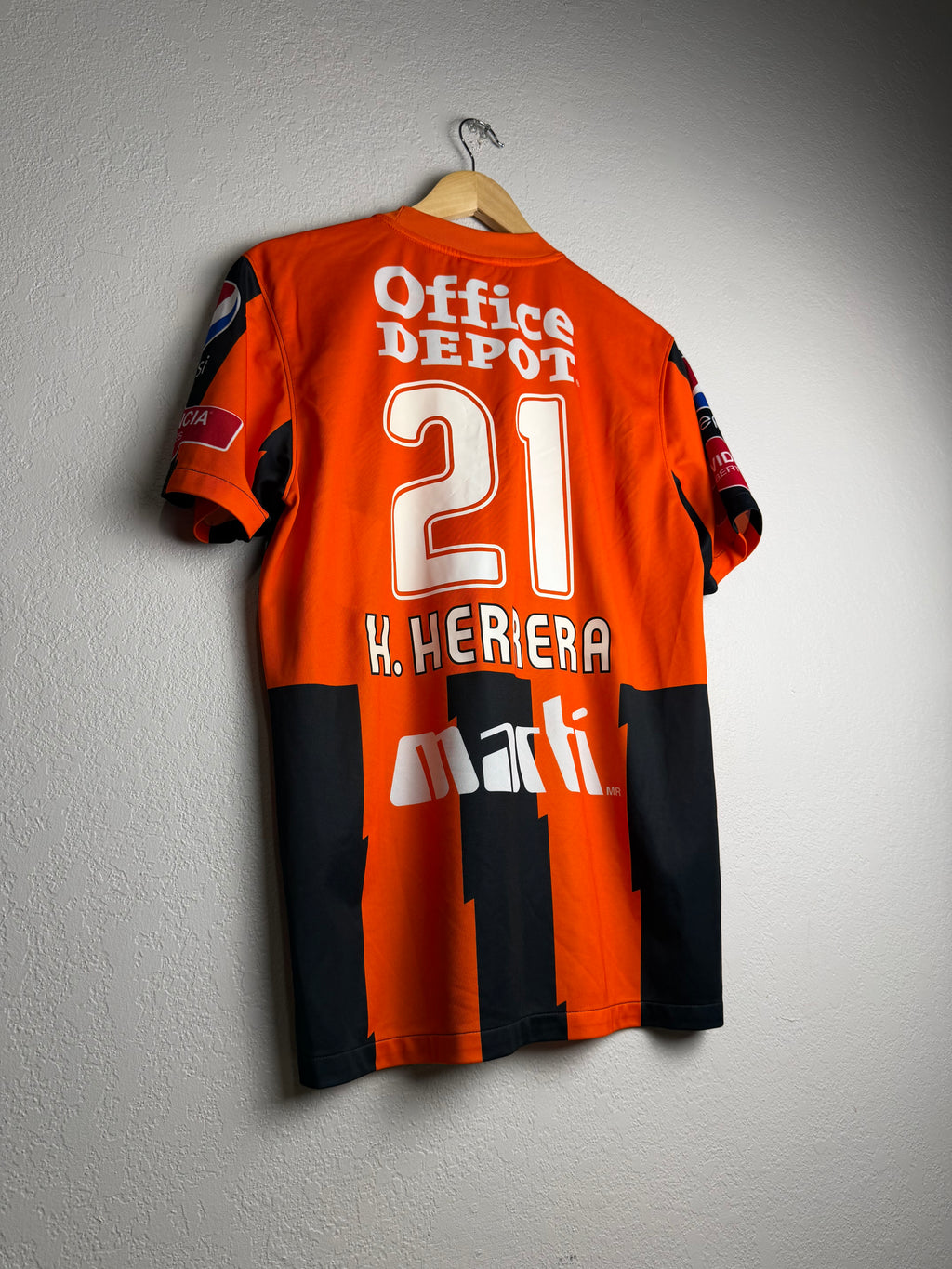 Pachuca FC 2011/12 Away Jersey #21 H. Herrera