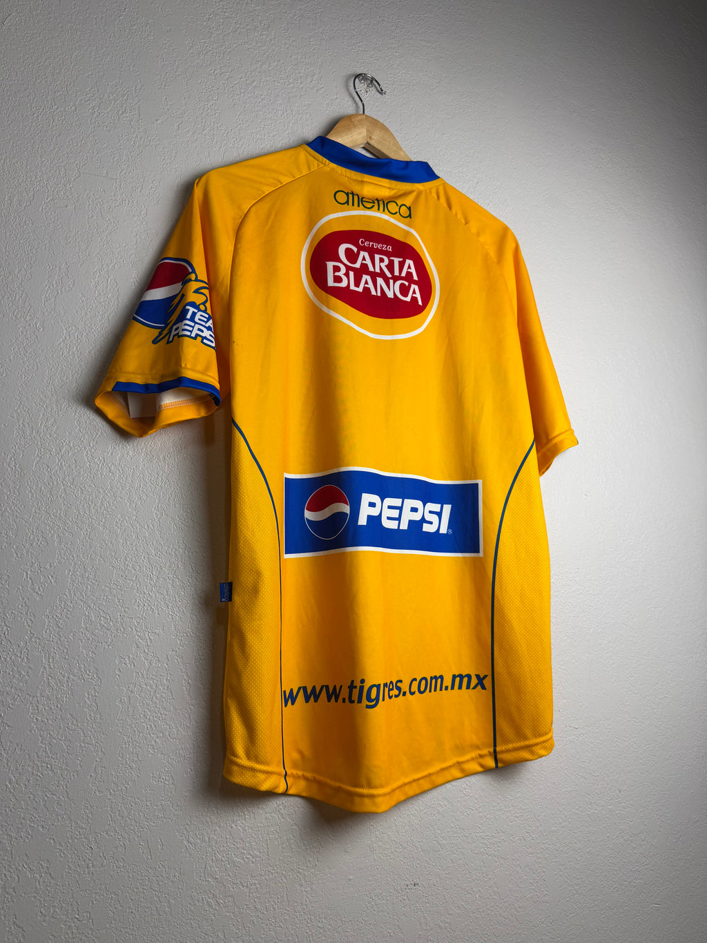 Tigres UANL 2004/05 Home Soccer Jersey