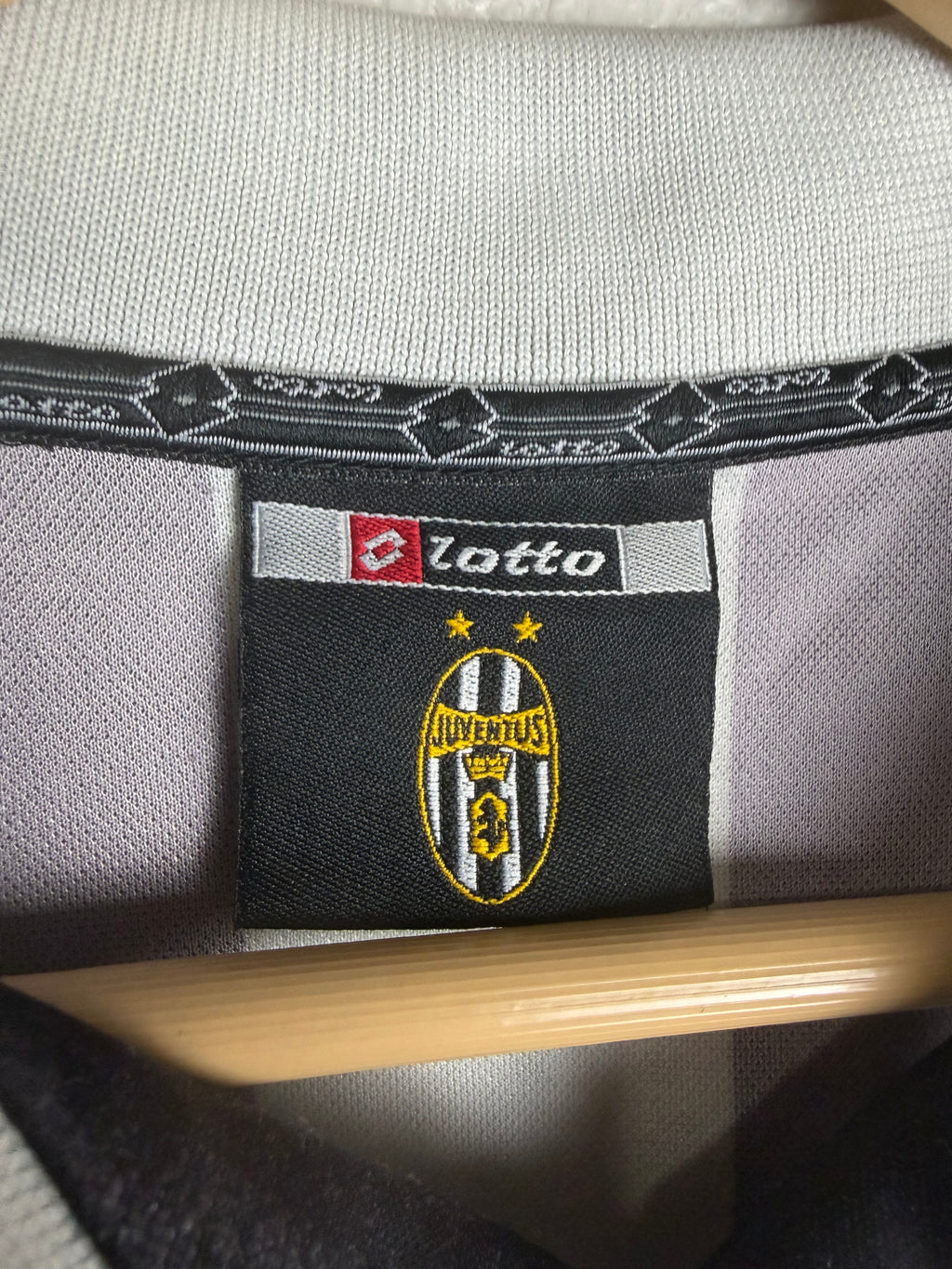 Juventus 2000/01 Home Soccer Jersey #10 Del Piero