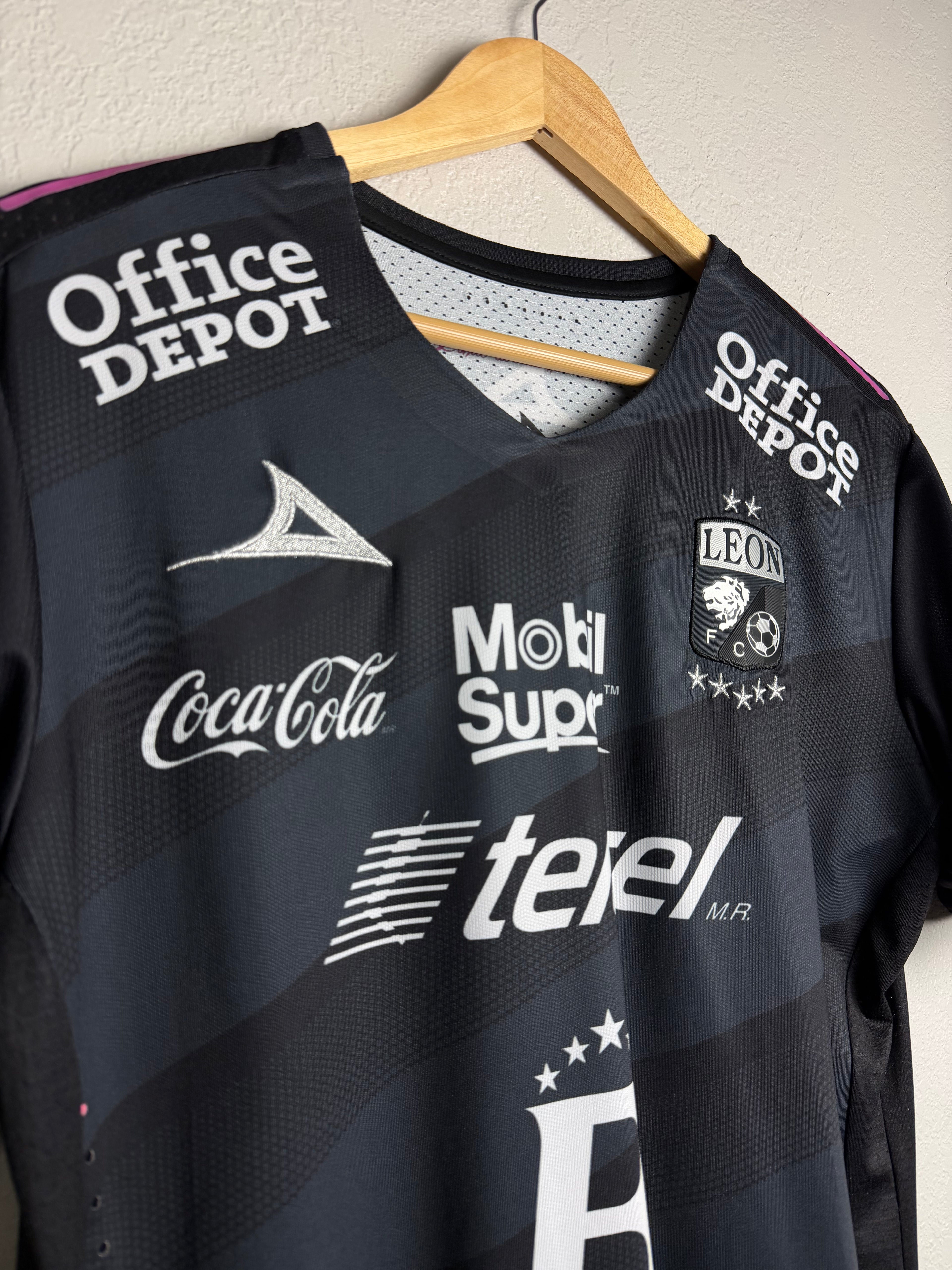 Club Leon 16/17 Away Soccer Jersey