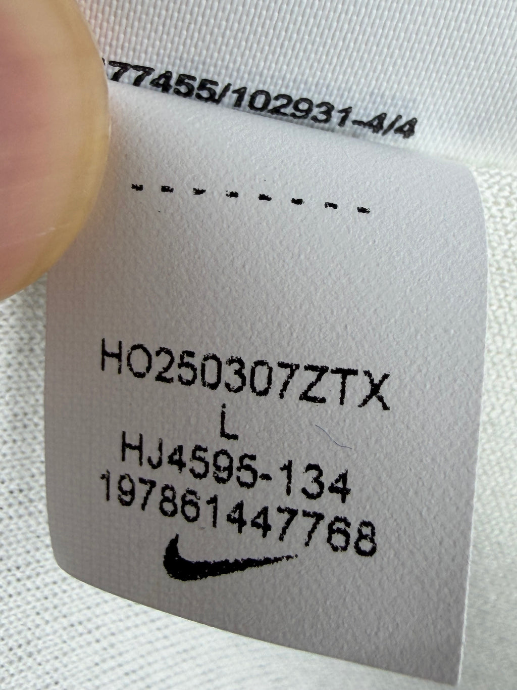 Pumas UNAM 2025/26 Away Jersey #33 Jordan