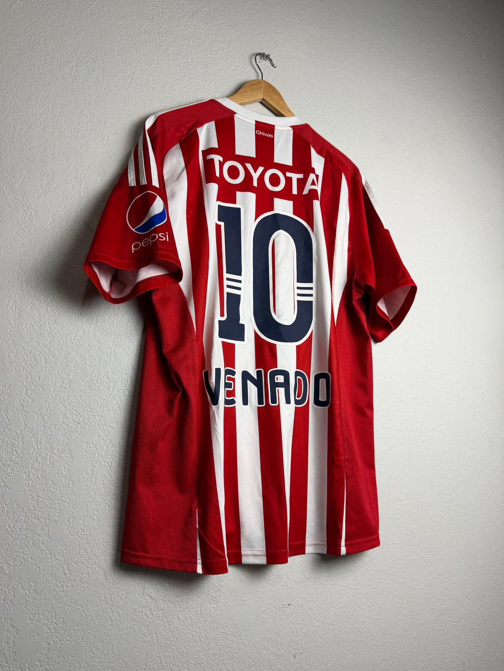 CD Guadalajara Chivas 2011/12 Home Jersey #10 Venado