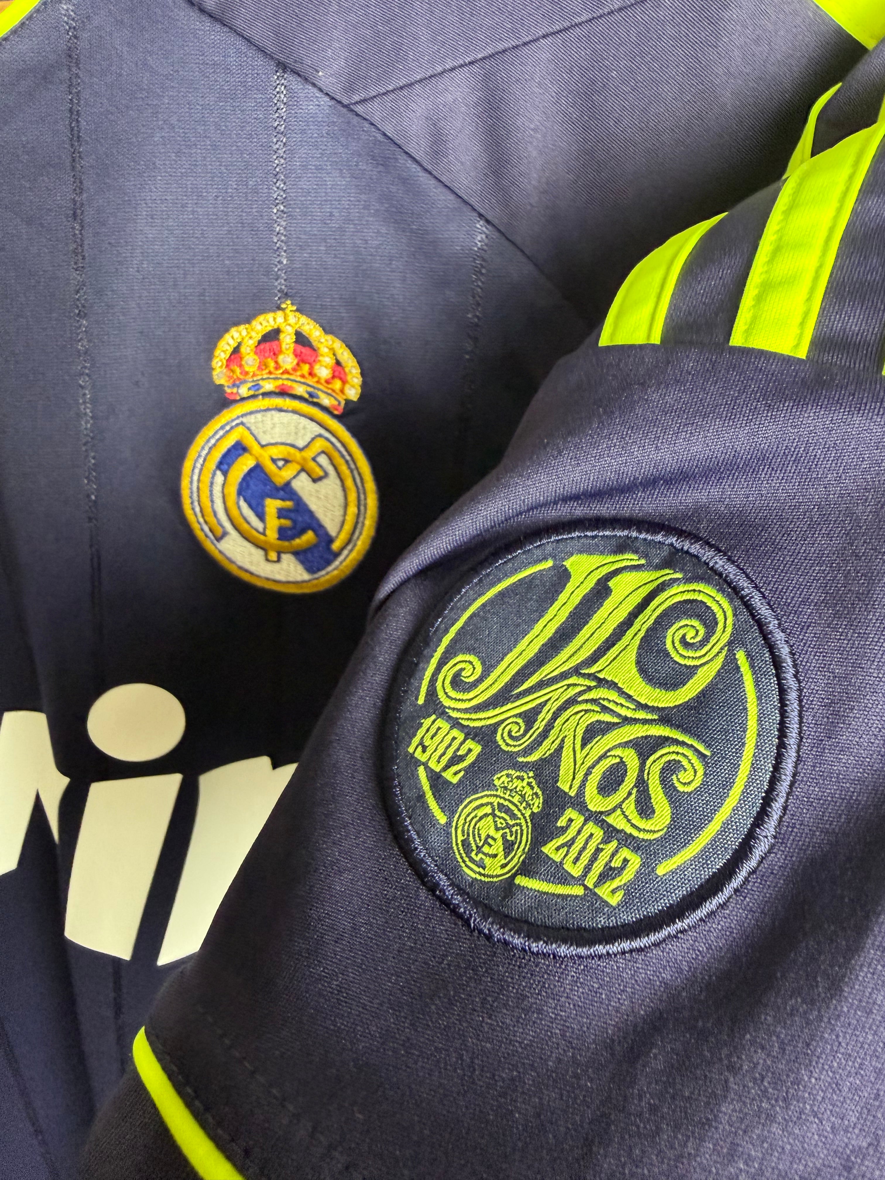 Real Madrid CF 2012/13 Away Jersey #8 Kaká