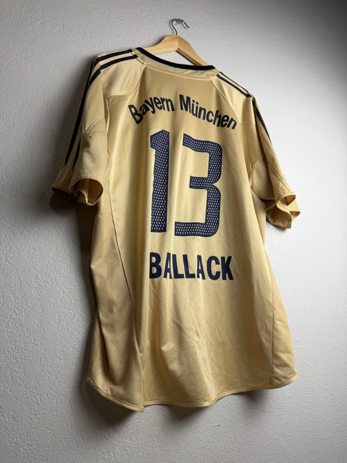 Bayern Munich 2004/05 Away Jersey #13 Ballack