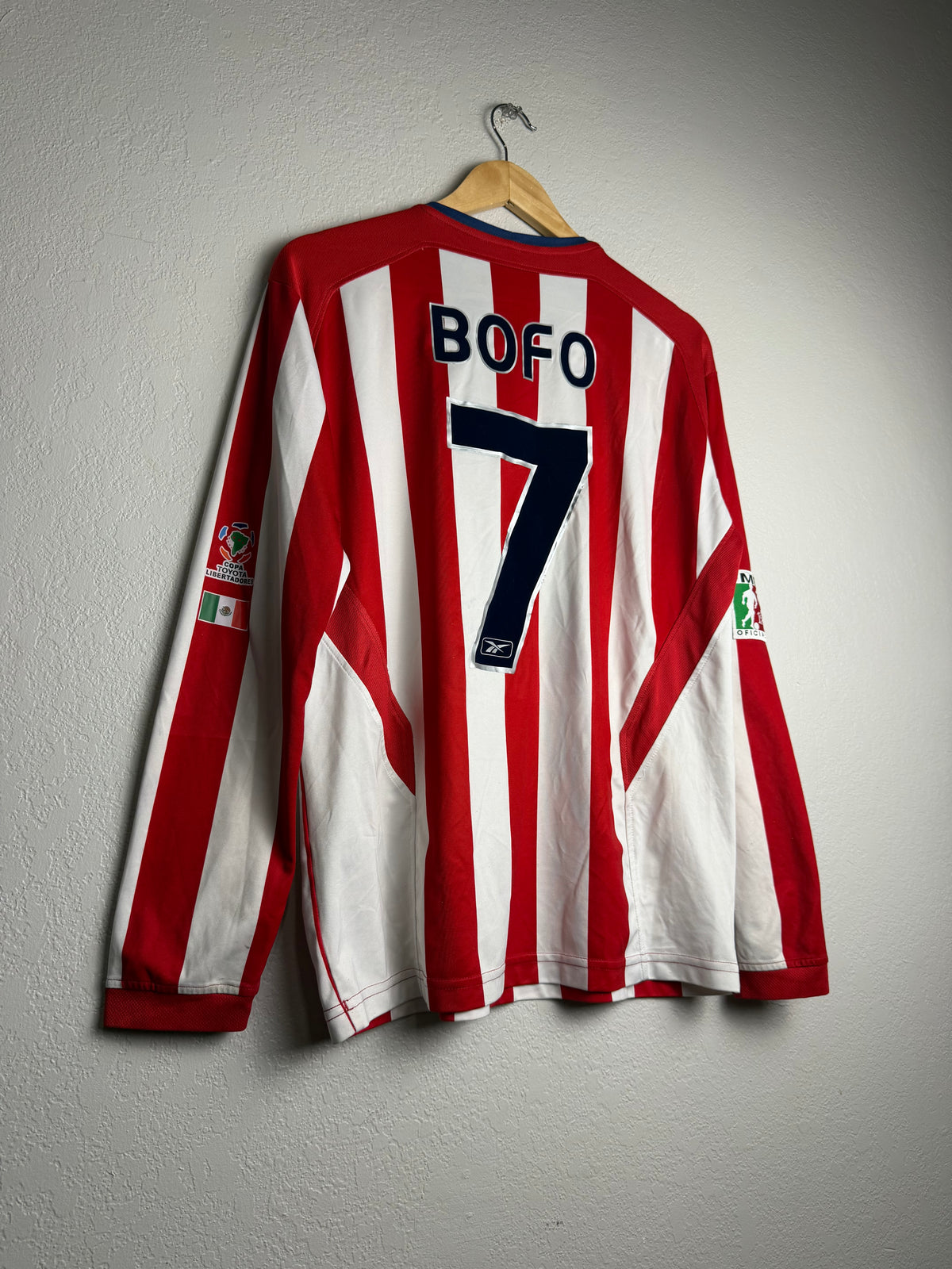 CD Guadalajara Chivas 2005/06 Home Jersey Libertadores #7 Bofo