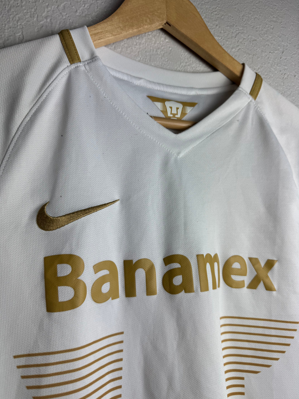 Pumas UNAM 2015/16 Away Jersey #4 Veron