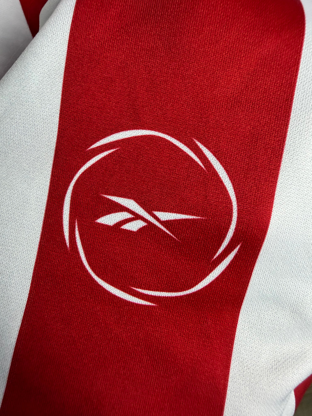 CD Guadalajara Chivas 2010/11 Home Jersey Libertadores #7 Bofo