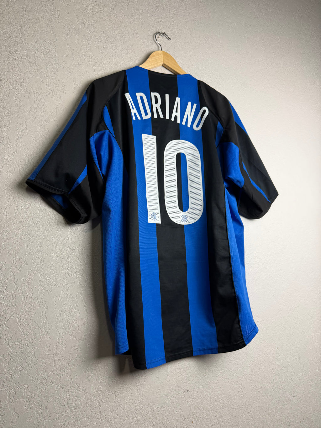 Inter Milan 2005/06 Home Jersey #10 Adriano