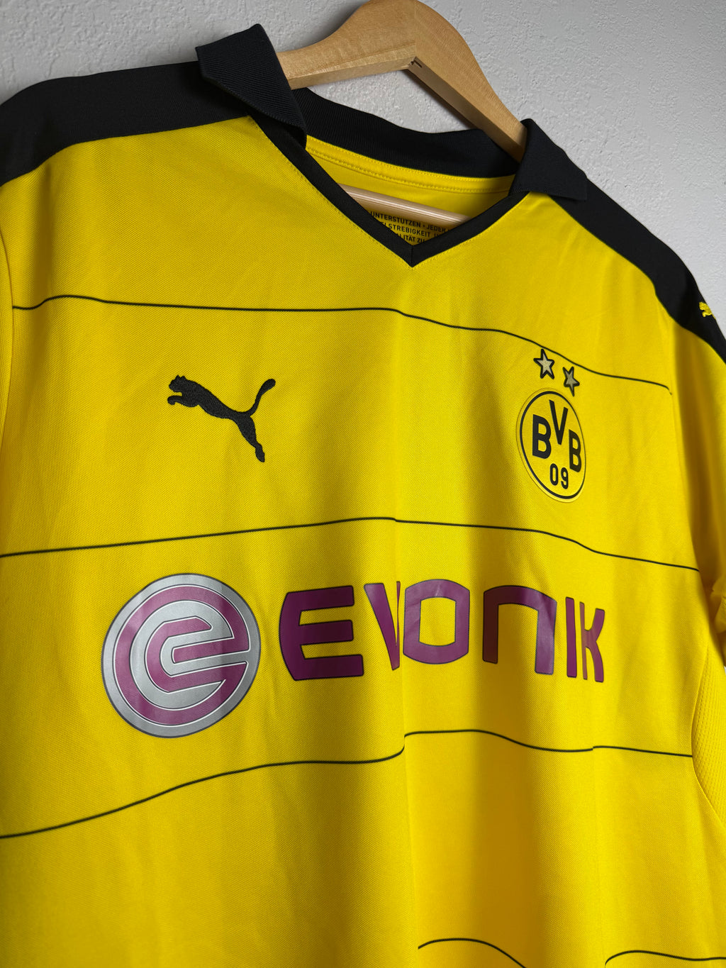 Borussia Dortmund 2015/16 Home Jersey #11 Reus