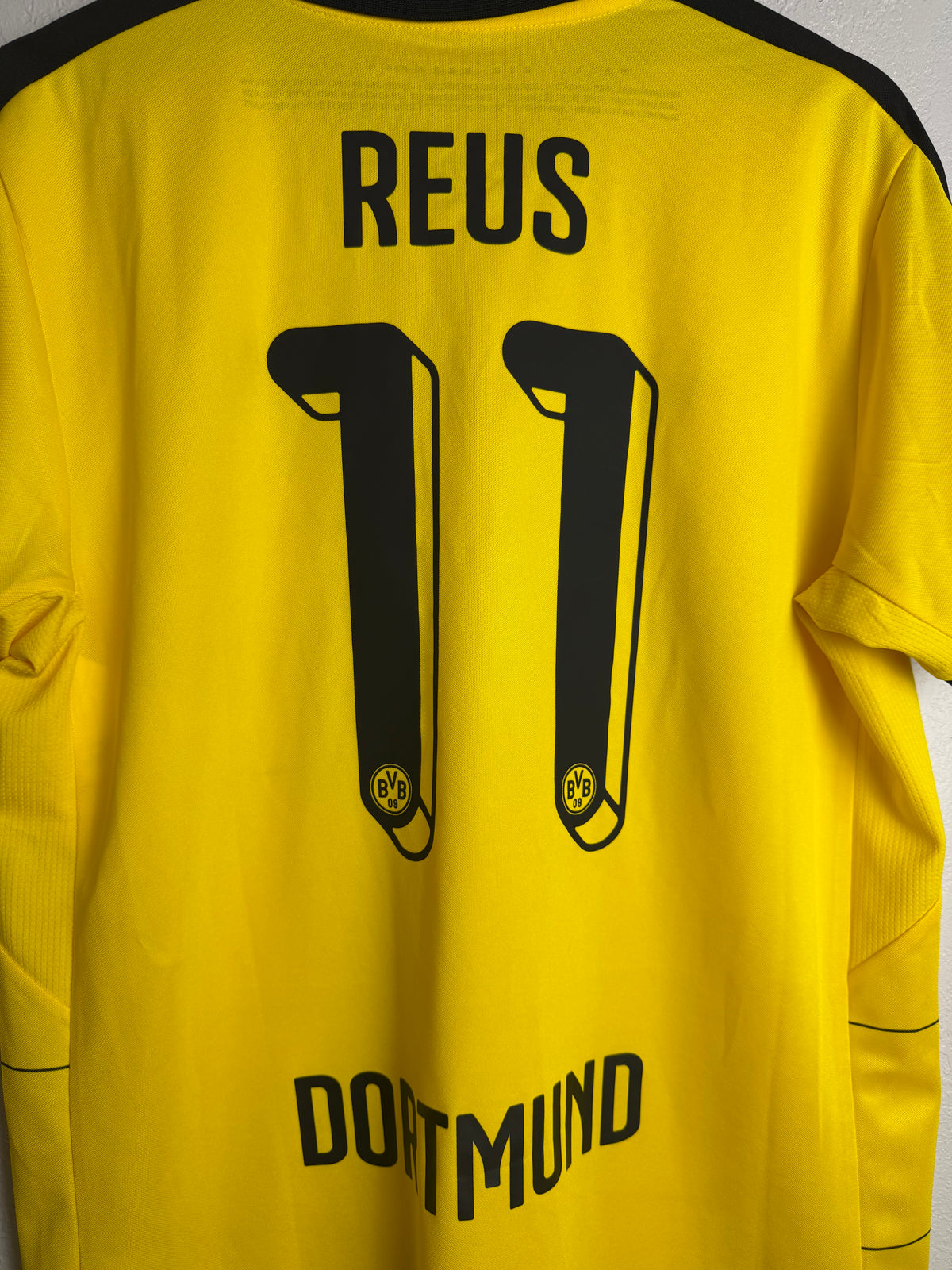 Borussia Dortmund 2015/16 Home Jersey #11 Reus