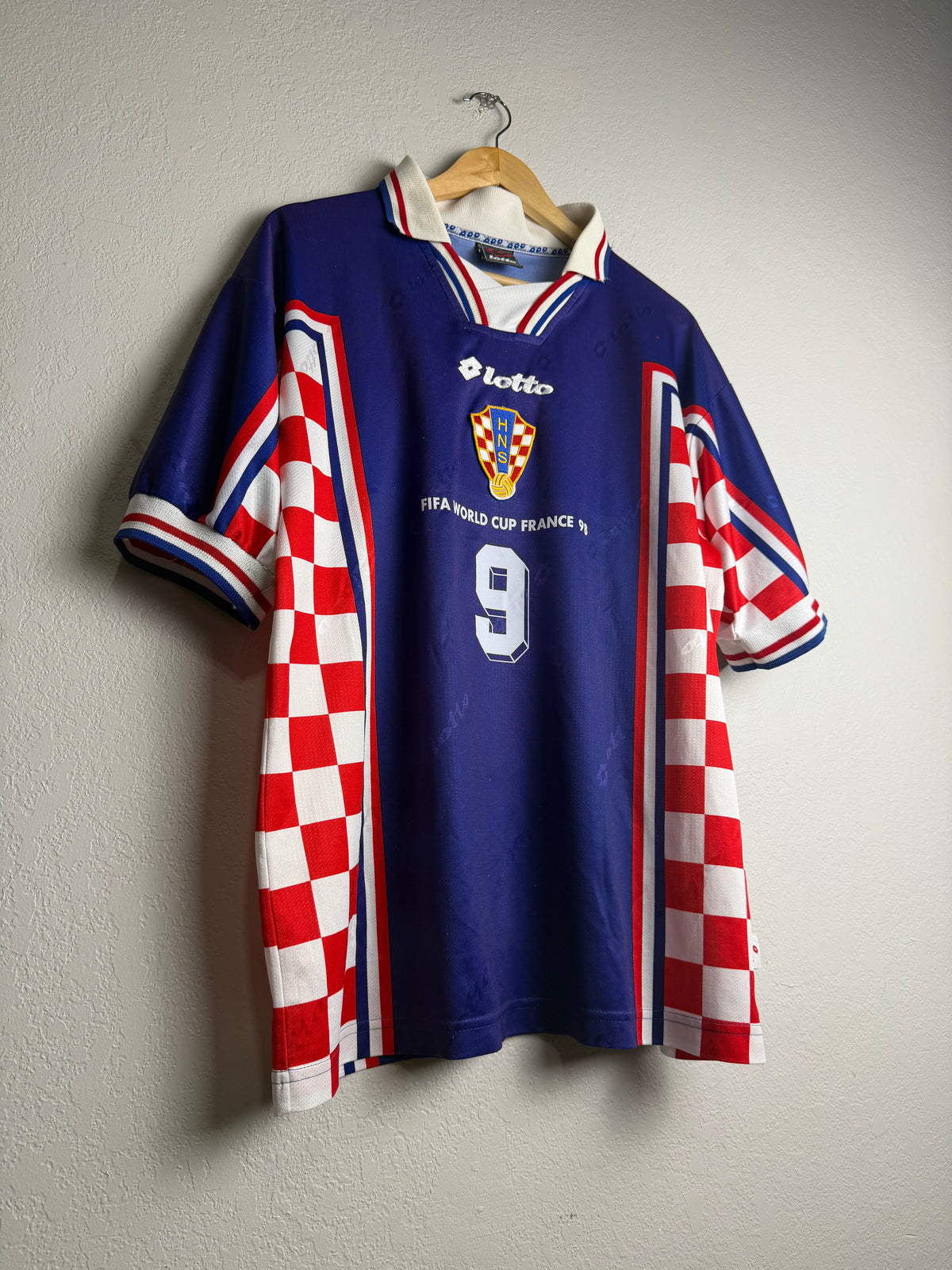Croatia National Team 1998 World Cup Away Jersey #9 Suker