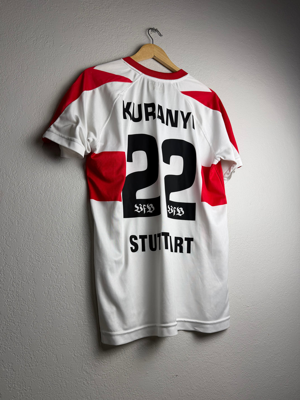 Stuttgart 2003/04 Away Jersey #22 Kuranyi