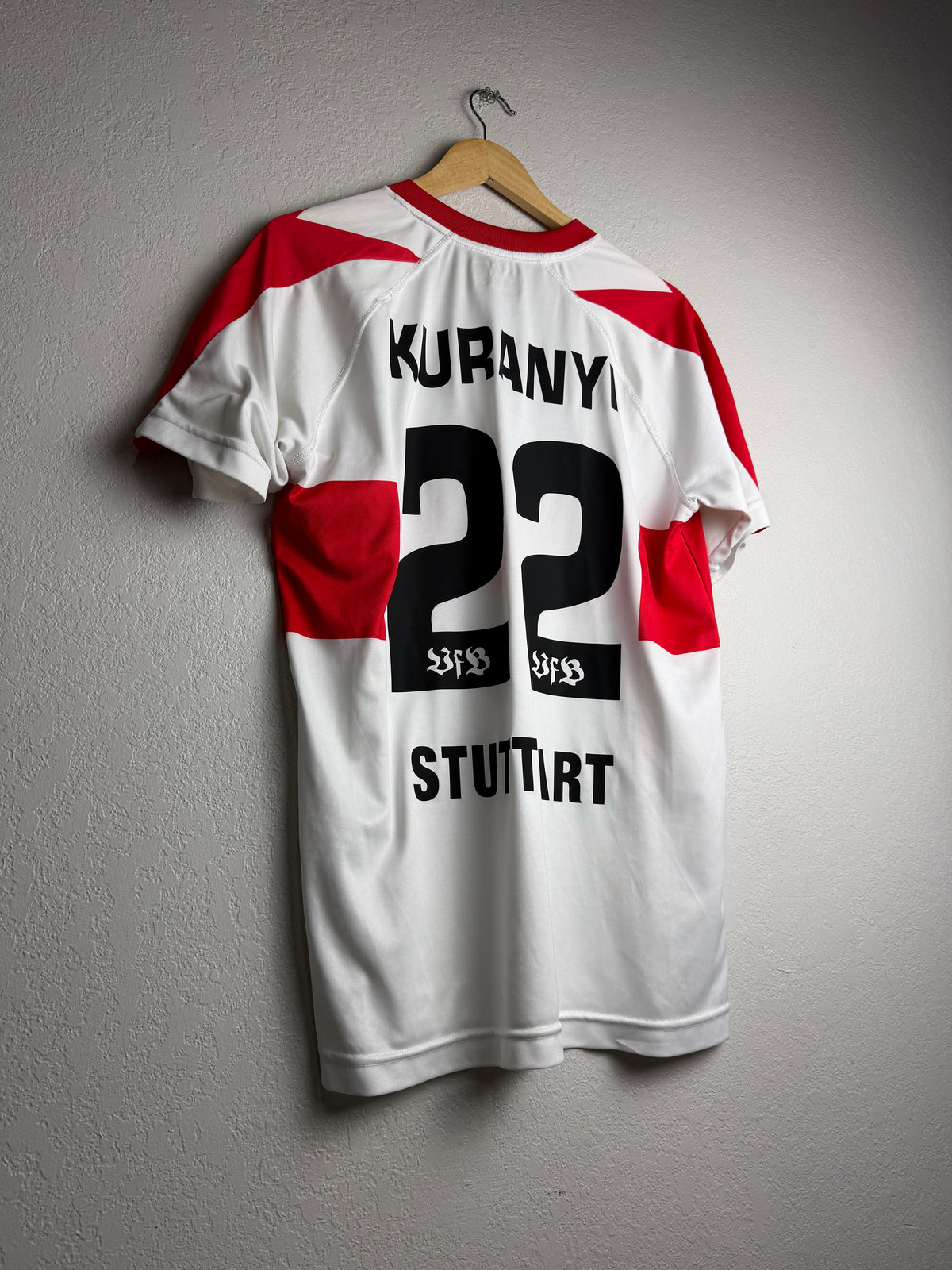 Stuttgart 2003/04 Away Jersey #22 Kuranyi