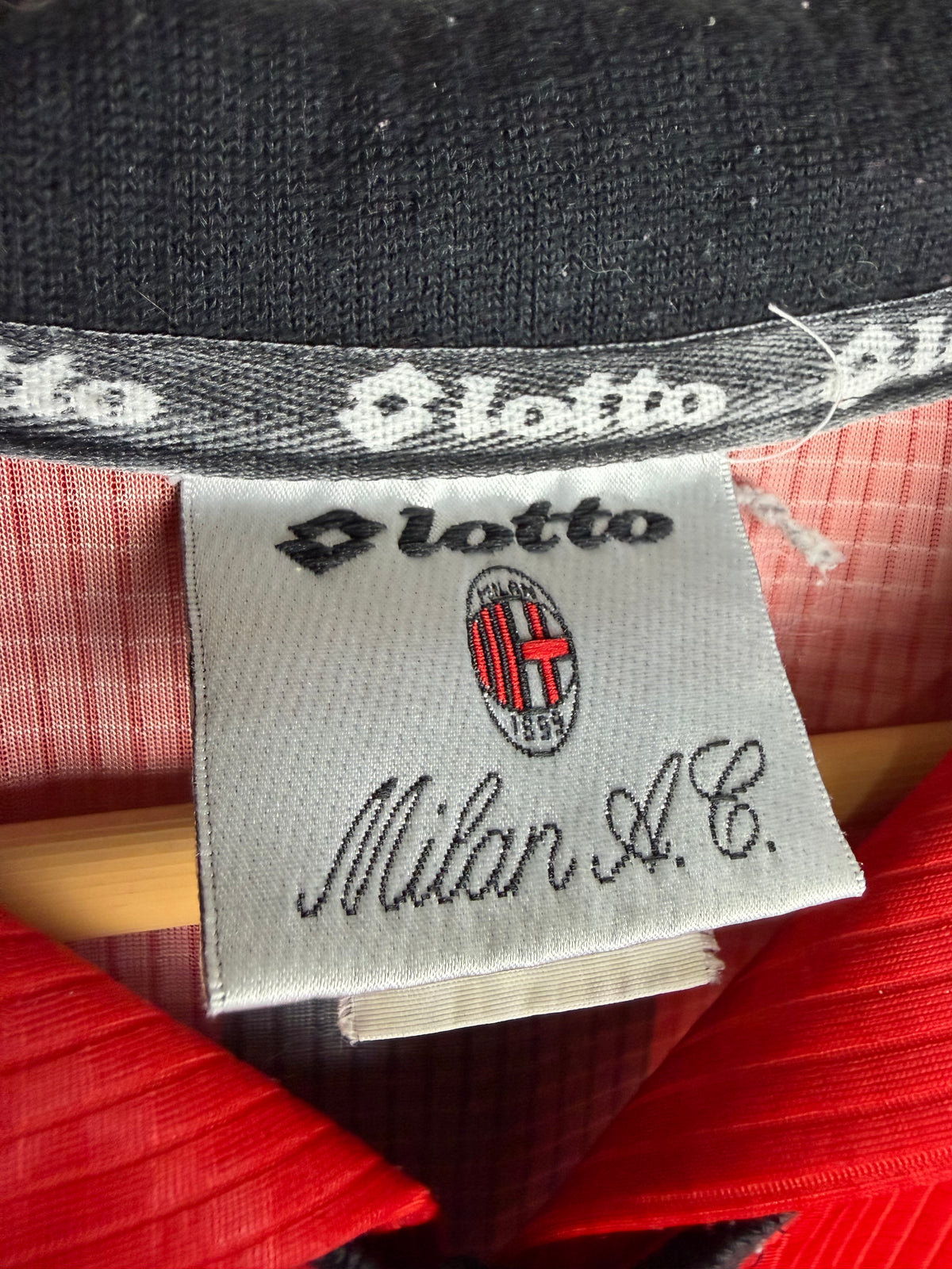 AC Milan 1997/98 Home Jersey #3 Maldini