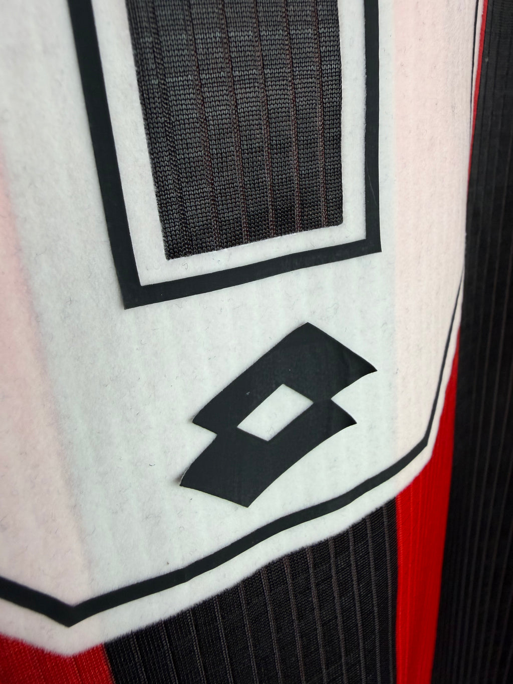 AC Milan 1997/98 Home Jersey #3 Maldini