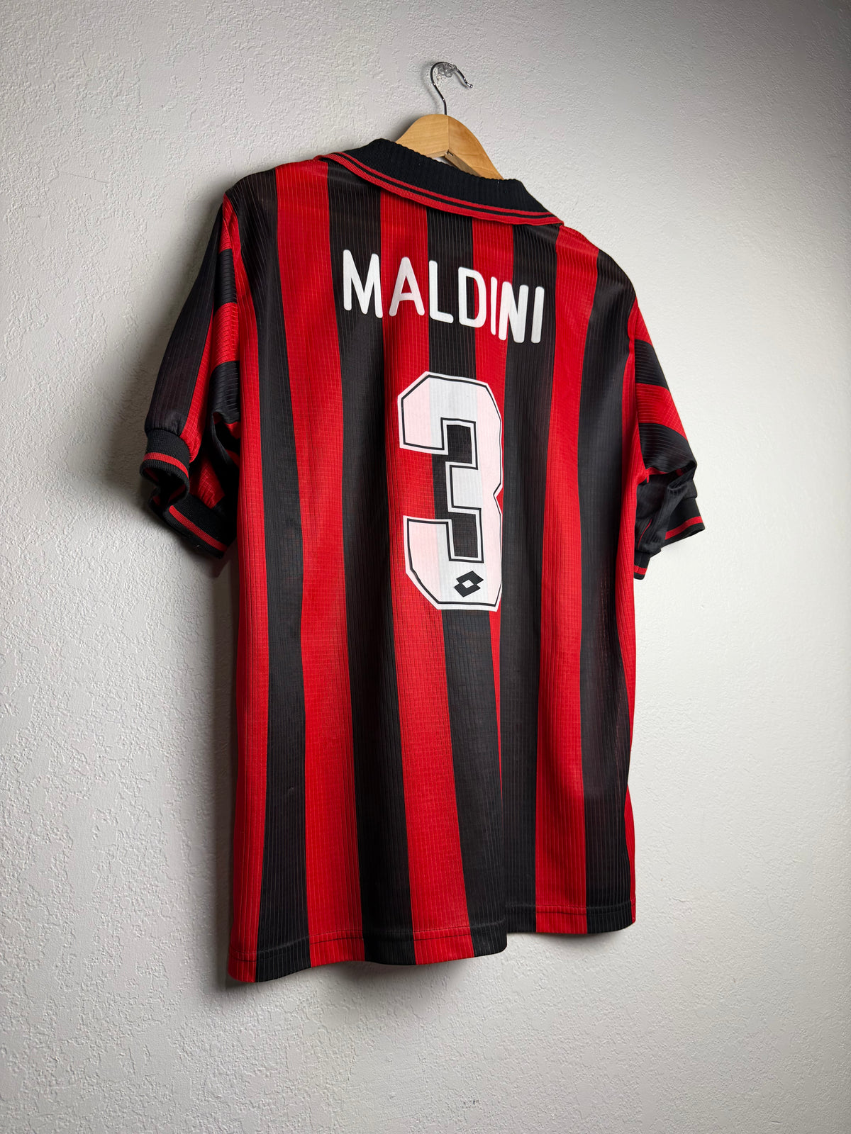 AC Milan 1997/98 Home Jersey #3 Maldini