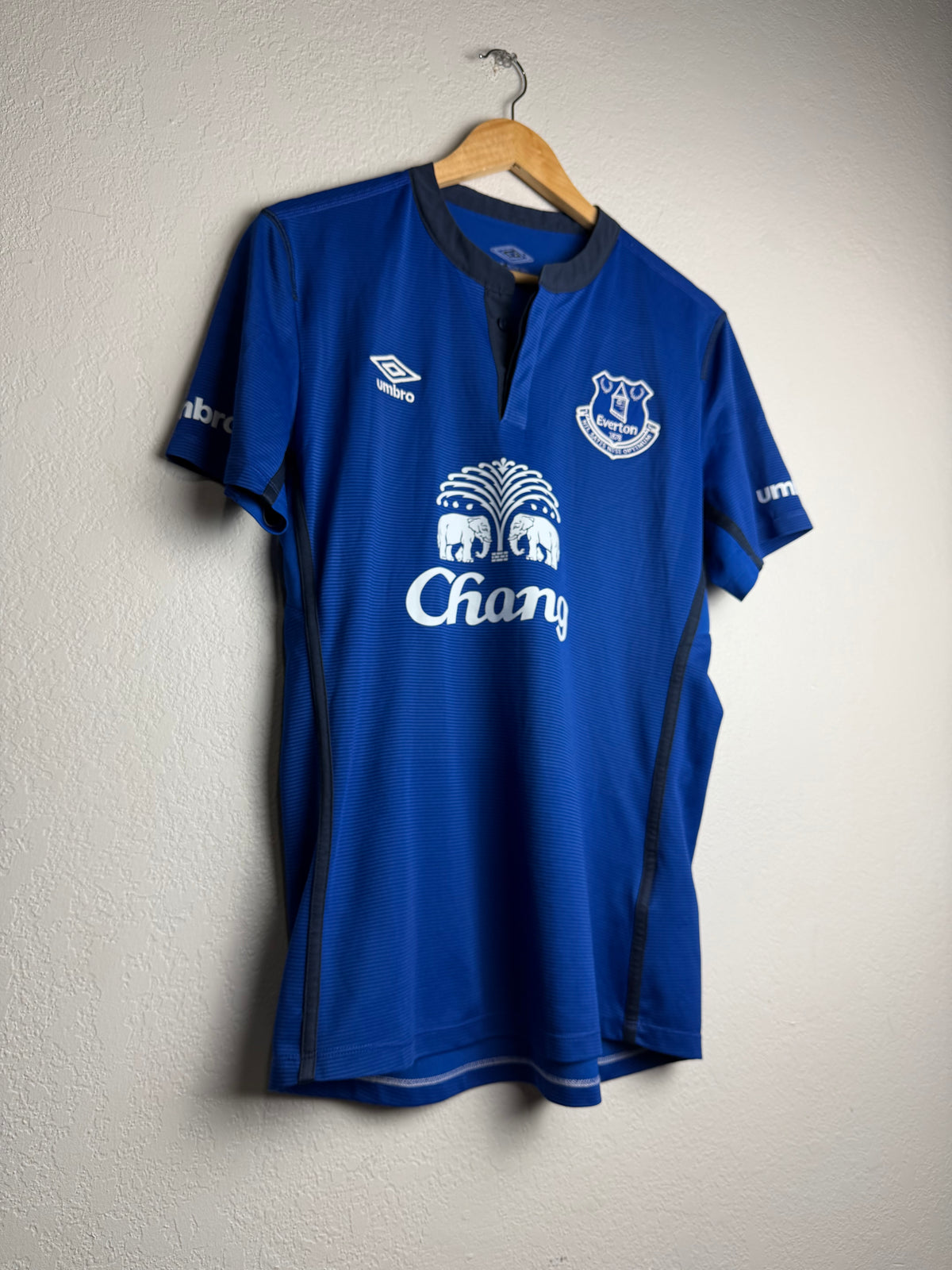 Everton 2015/16 Home Jersey #5 Eto’o