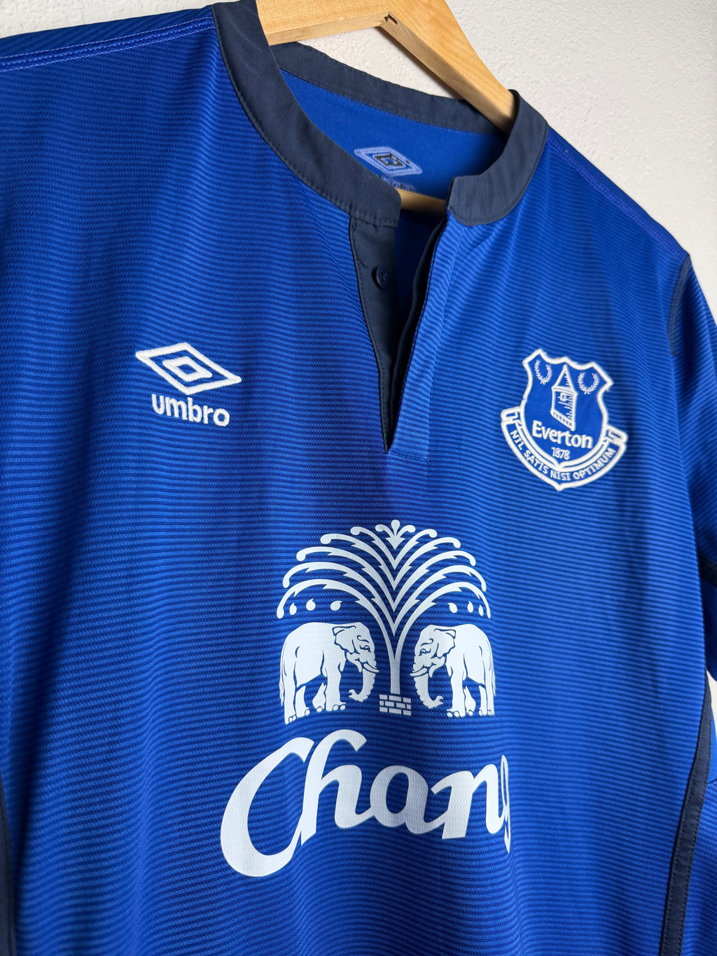 Everton 2015/16 Home Jersey #5 Eto’o