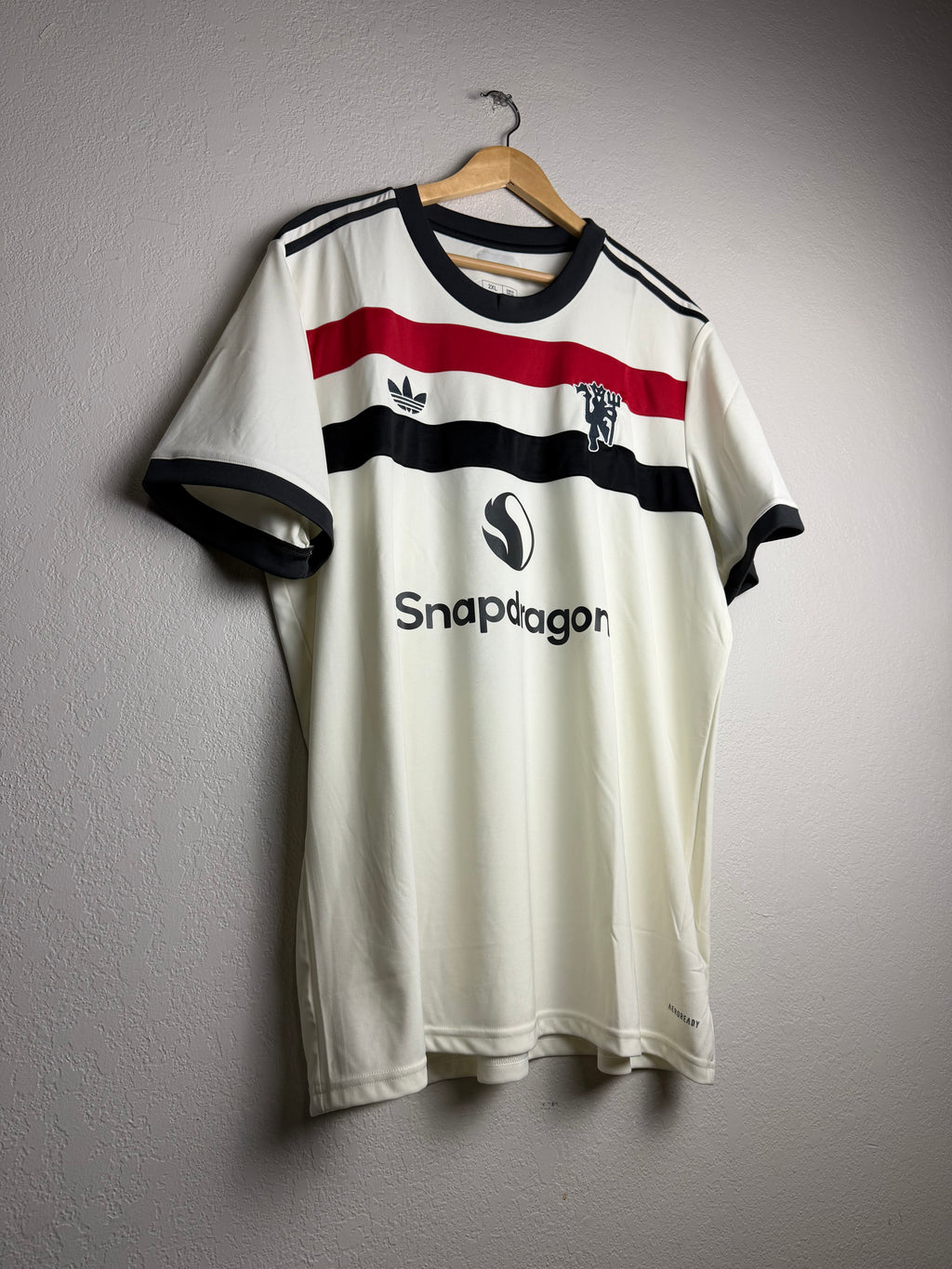 Manchester United 2024/25 Third Jersey #8 B.Fernandes