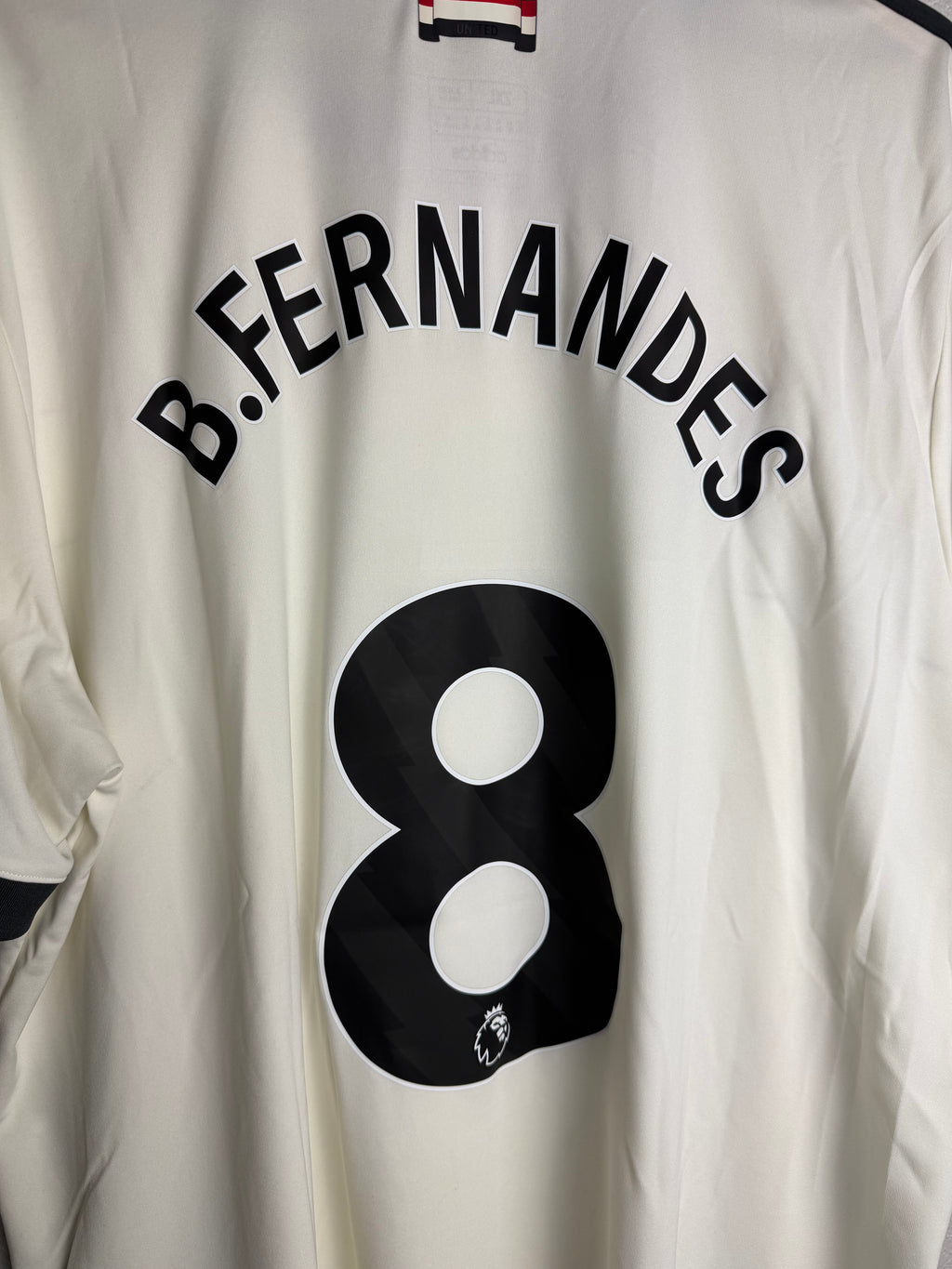 Manchester United 2024/25 Third Jersey #8 B.Fernandes