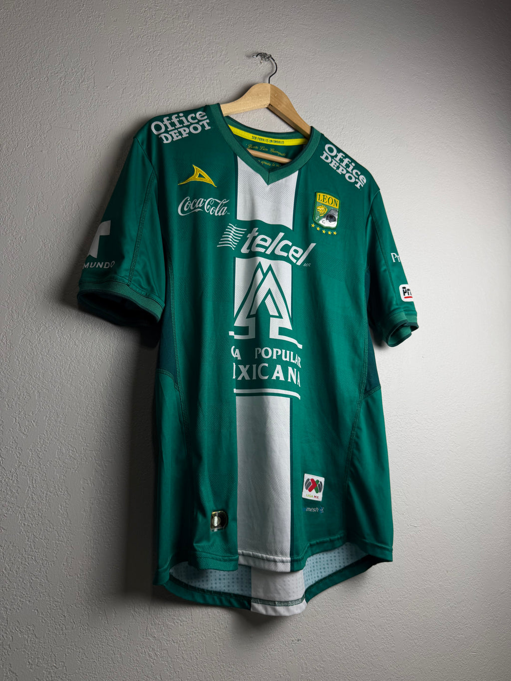 Cub Leon 2014/15 Home Jersey #4 Marquez