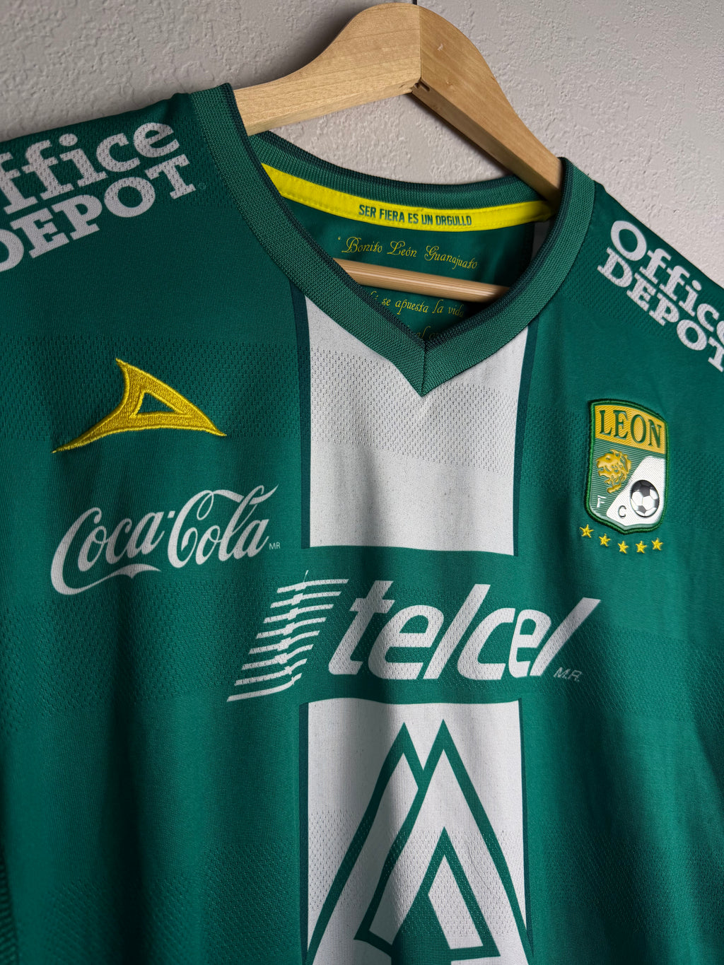 Cub Leon 2014/15 Home Jersey #4 Marquez