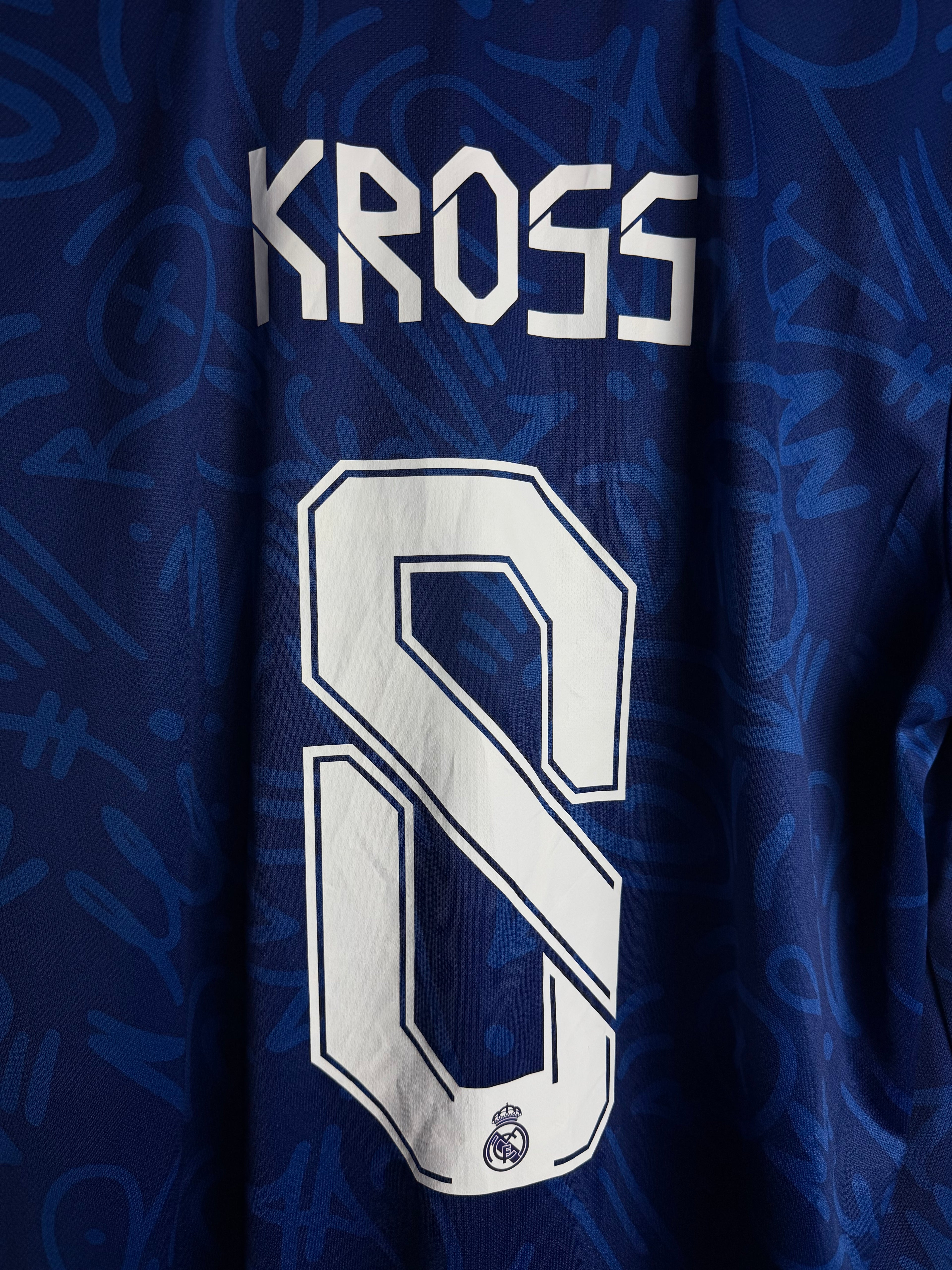 Real Madrid 2021/22 Away Jersey #8 Kroos