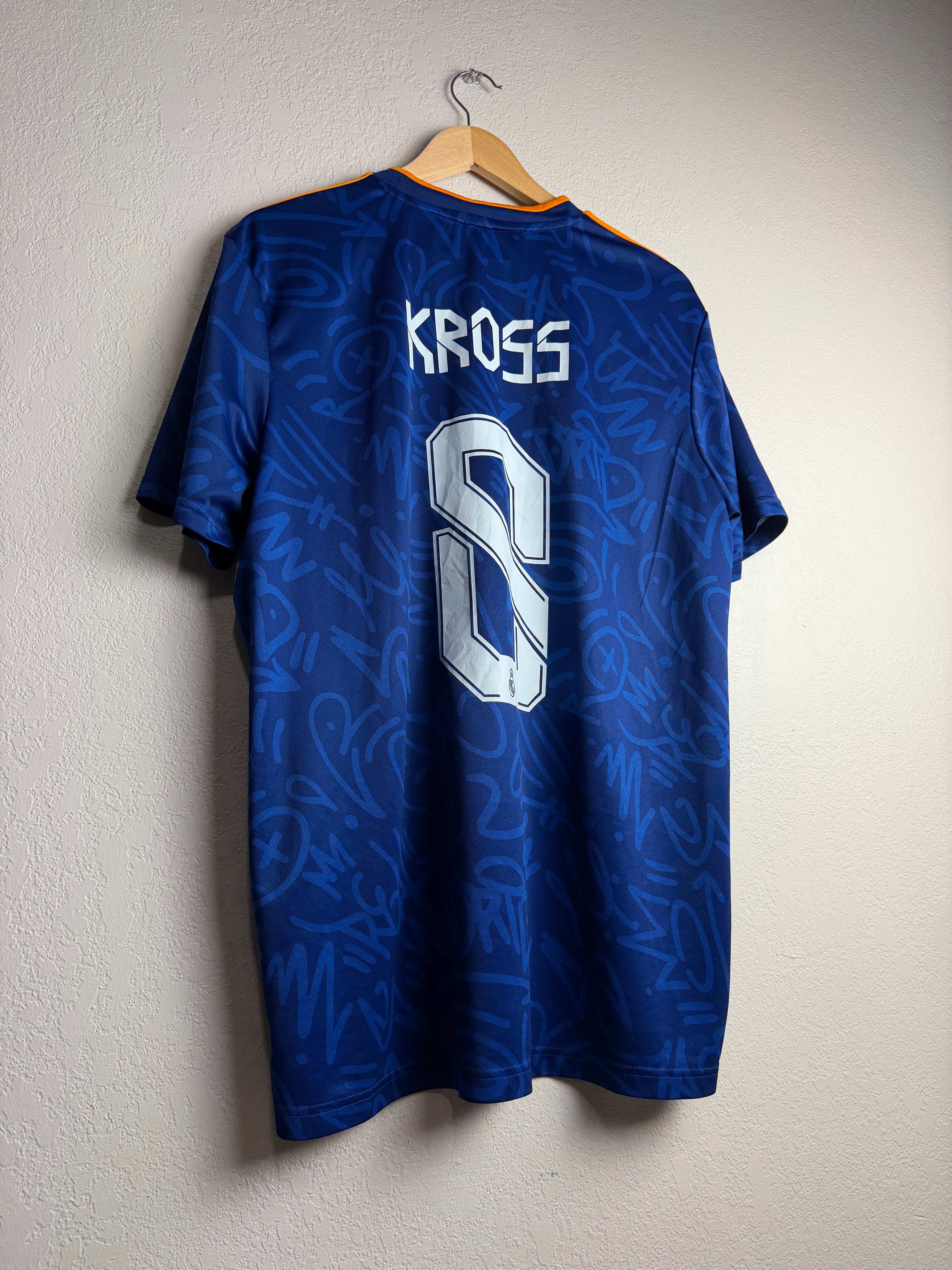 Real Madrid 2021/22 Away Jersey #8 Kroos