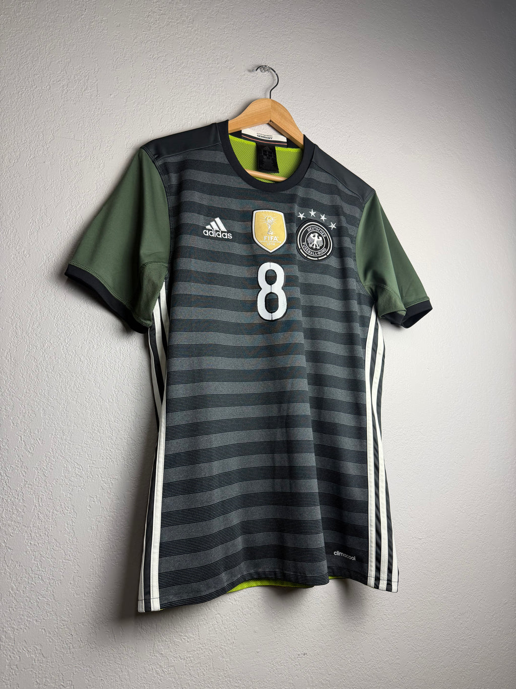 Germany 2015/16 Away Jersey #8 Özil