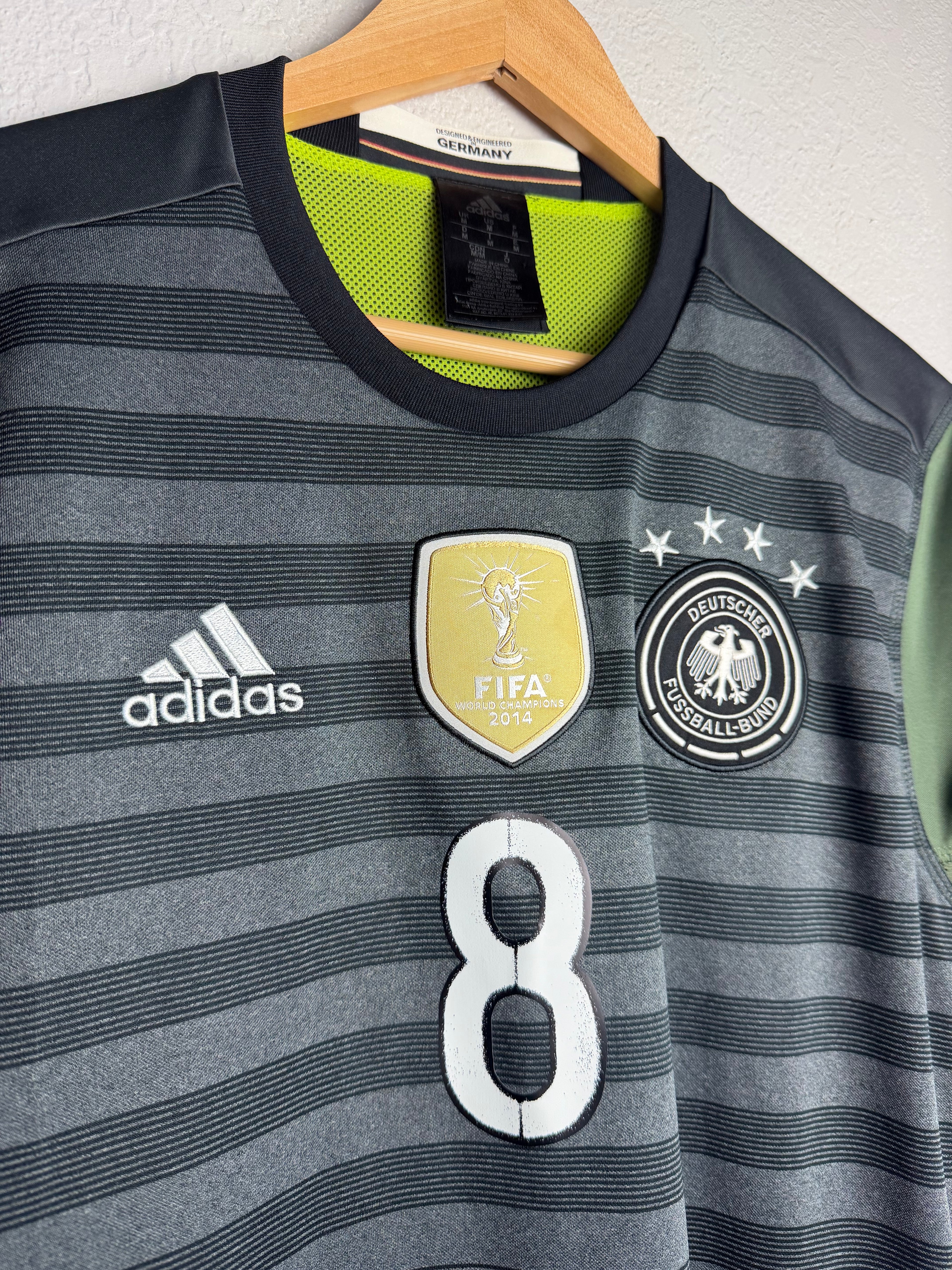 Germany 2015/16 Away Jersey #8 Özil