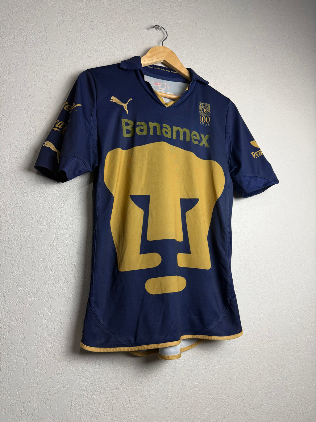 Pumas UNAM 2010/11 Away Jersey #4 Veron