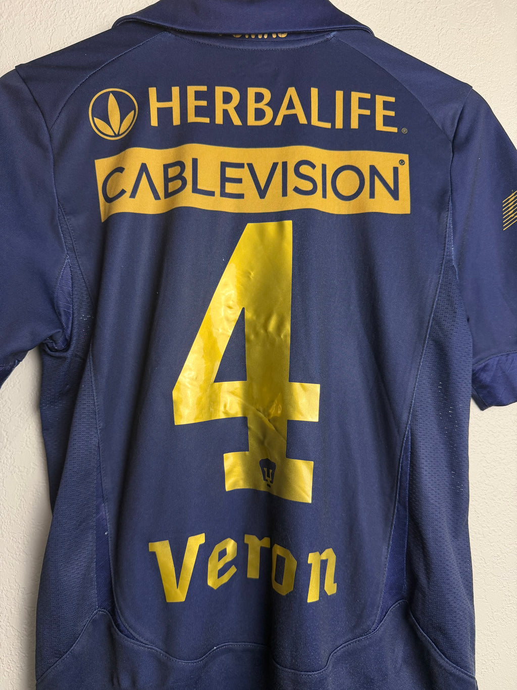 Pumas UNAM 2010/11 Away Jersey #4 Veron