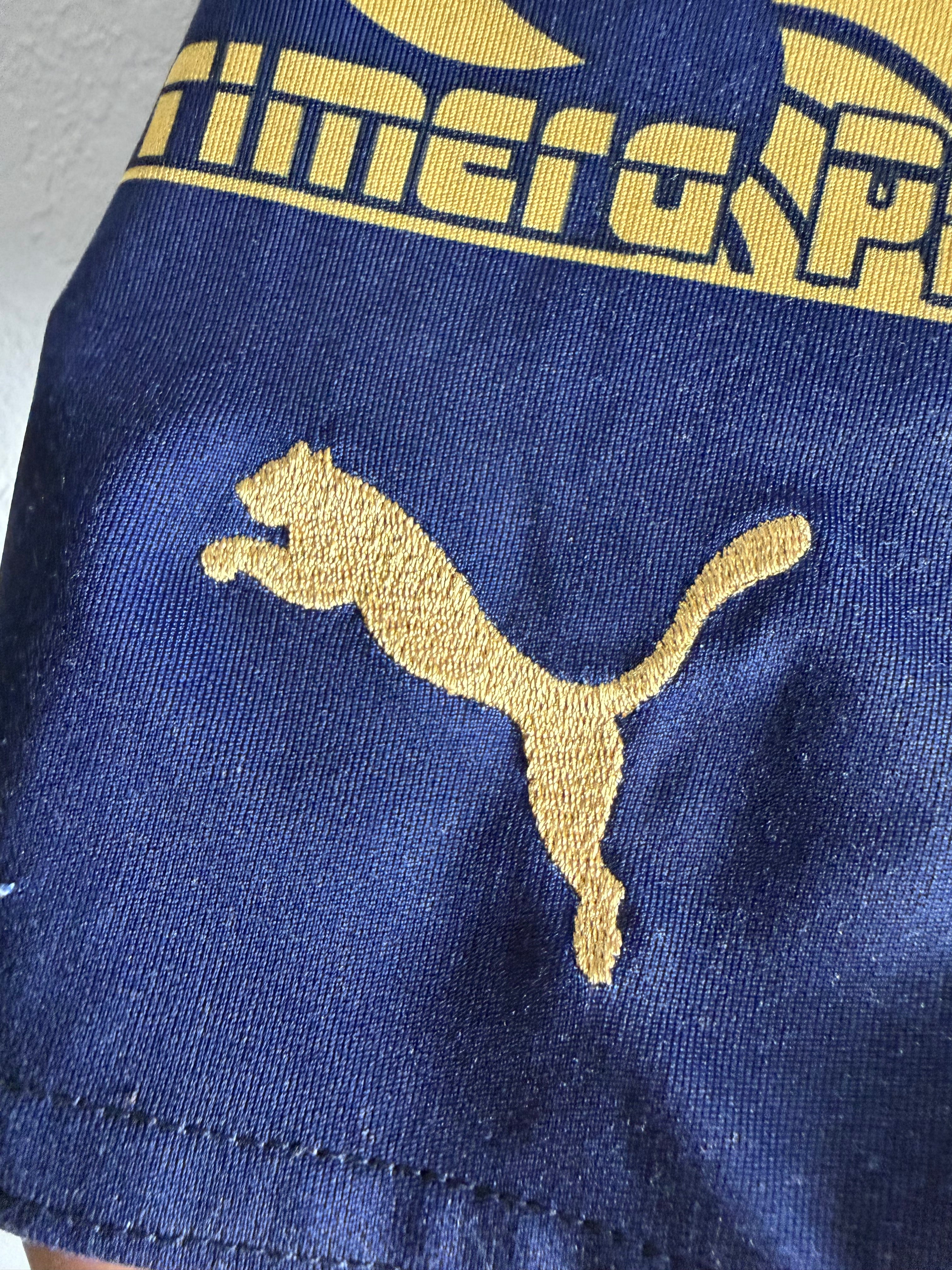 Pumas UNAM 2010/11 Away Jersey #4 Veron