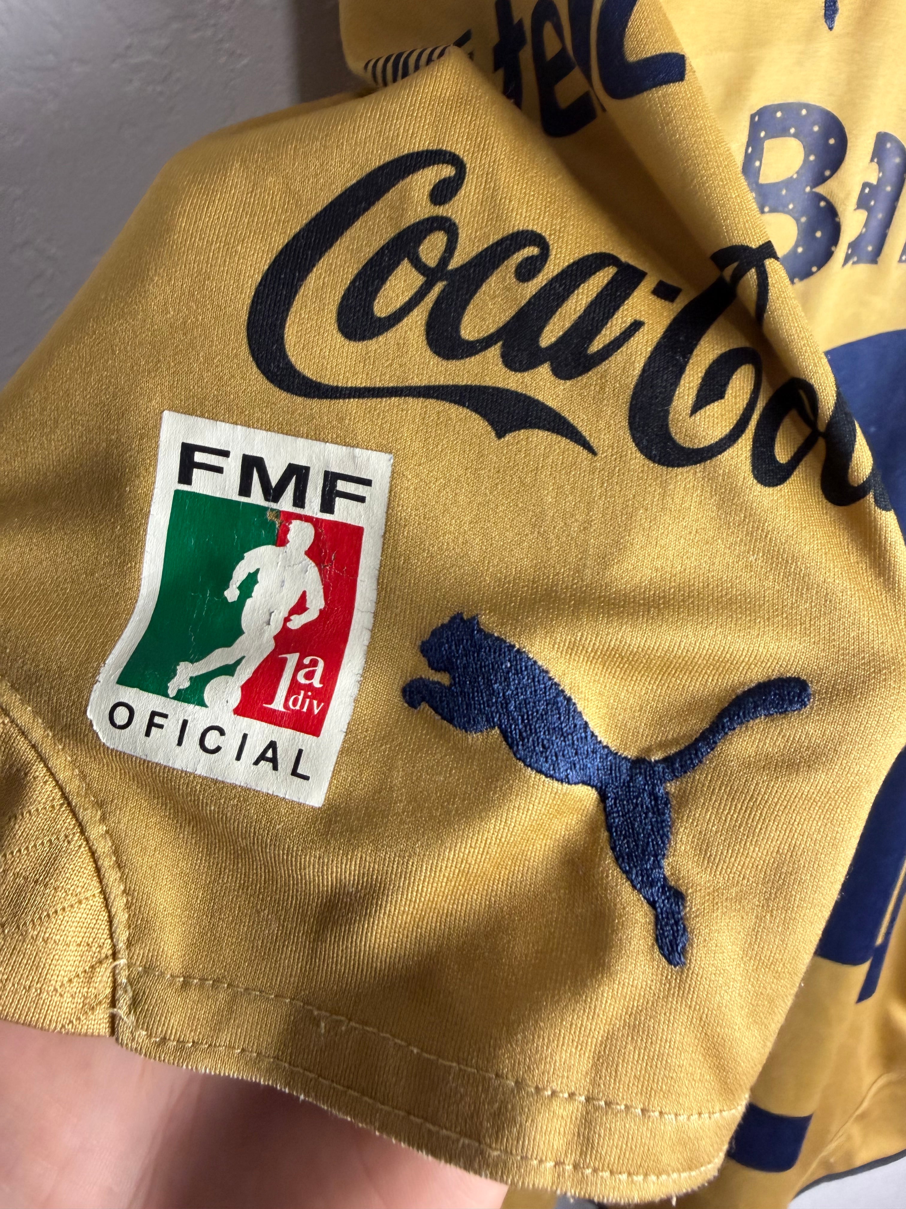 Pumas UNAM 2010/11 Third Jersey #10 Bravo