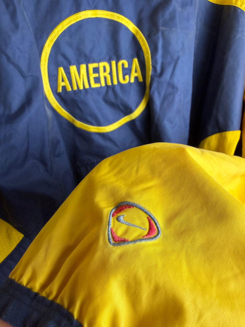 Club America 2000/01 Training Windbreaker