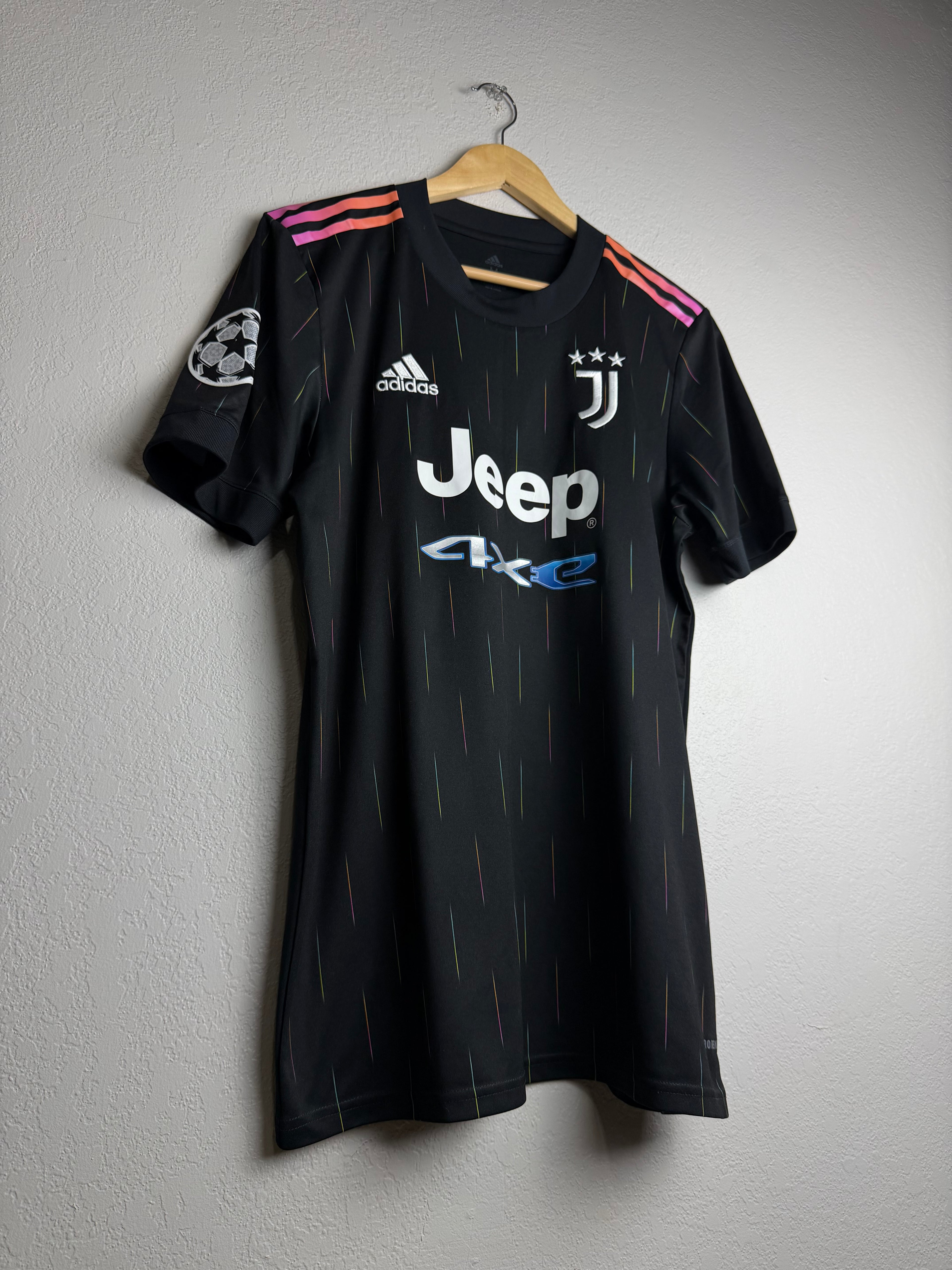 Juventus FC 2021/22 Away Jersey #7 Ronaldo
