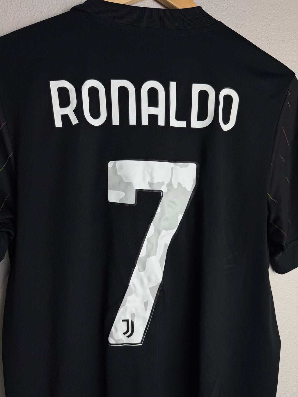 Juventus FC 2021/22 Away Jersey #7 Ronaldo