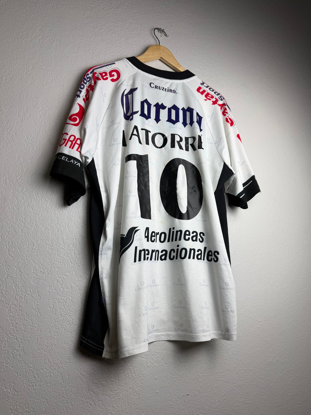 Celaya 2000/01 Home Jersey #10 Latorre