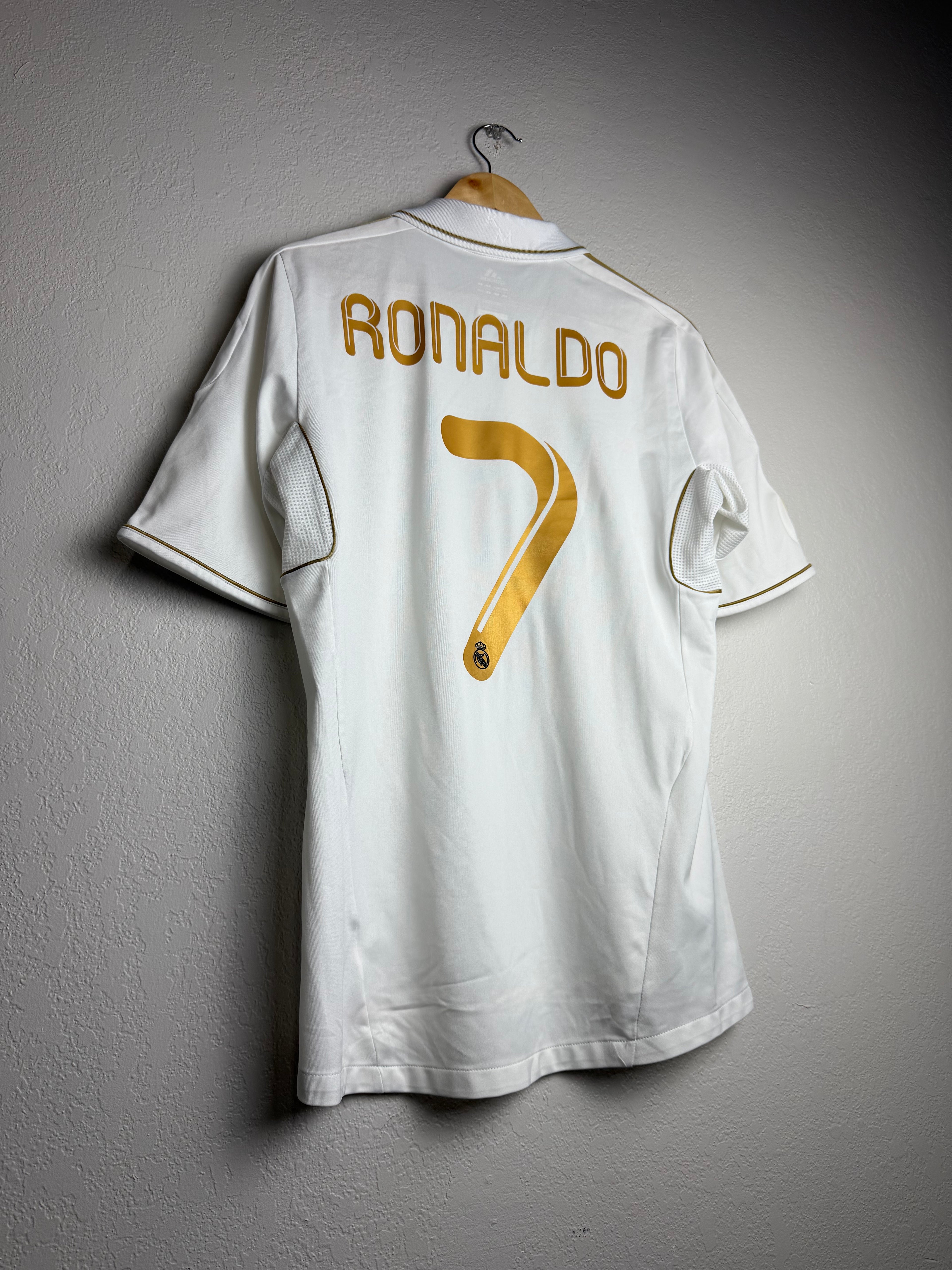 Real Madrid 2011/12 Home Jersey Medium #7 Ronaldo