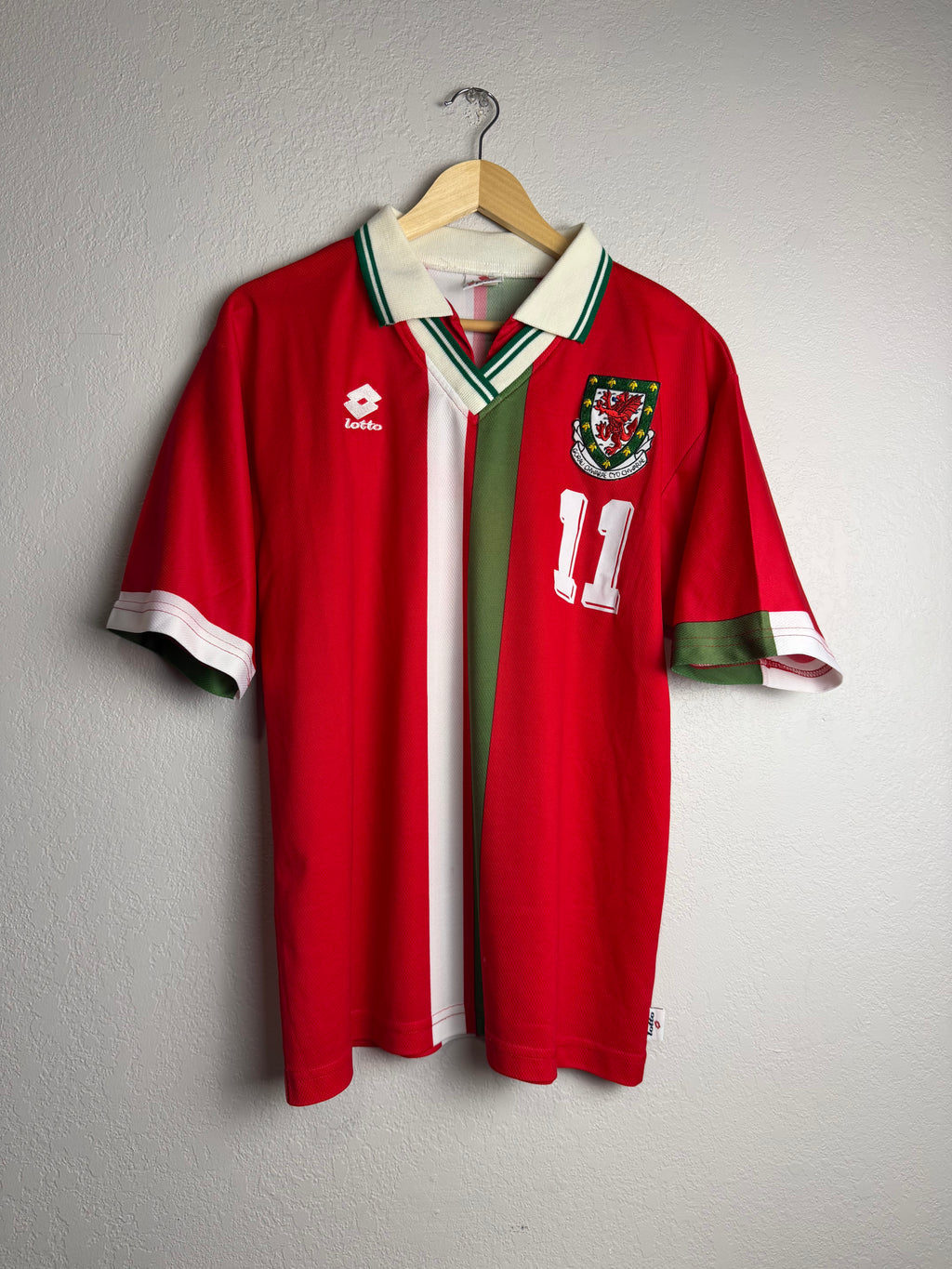Wales National Team 1995/96 Home Jersey #11 Giggs