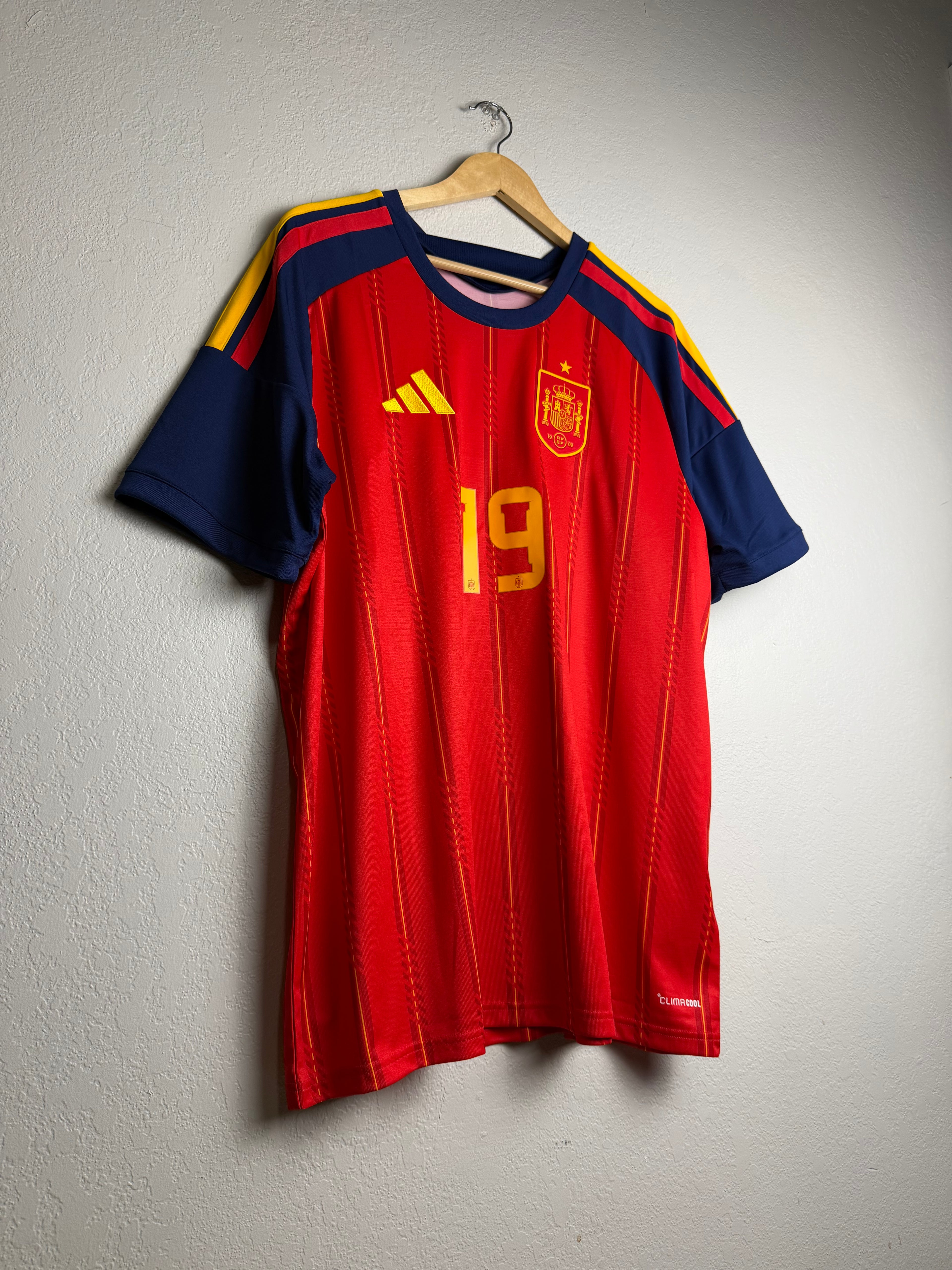 Spain National Team 2026 Home Jersey #19 Lamine Yamal