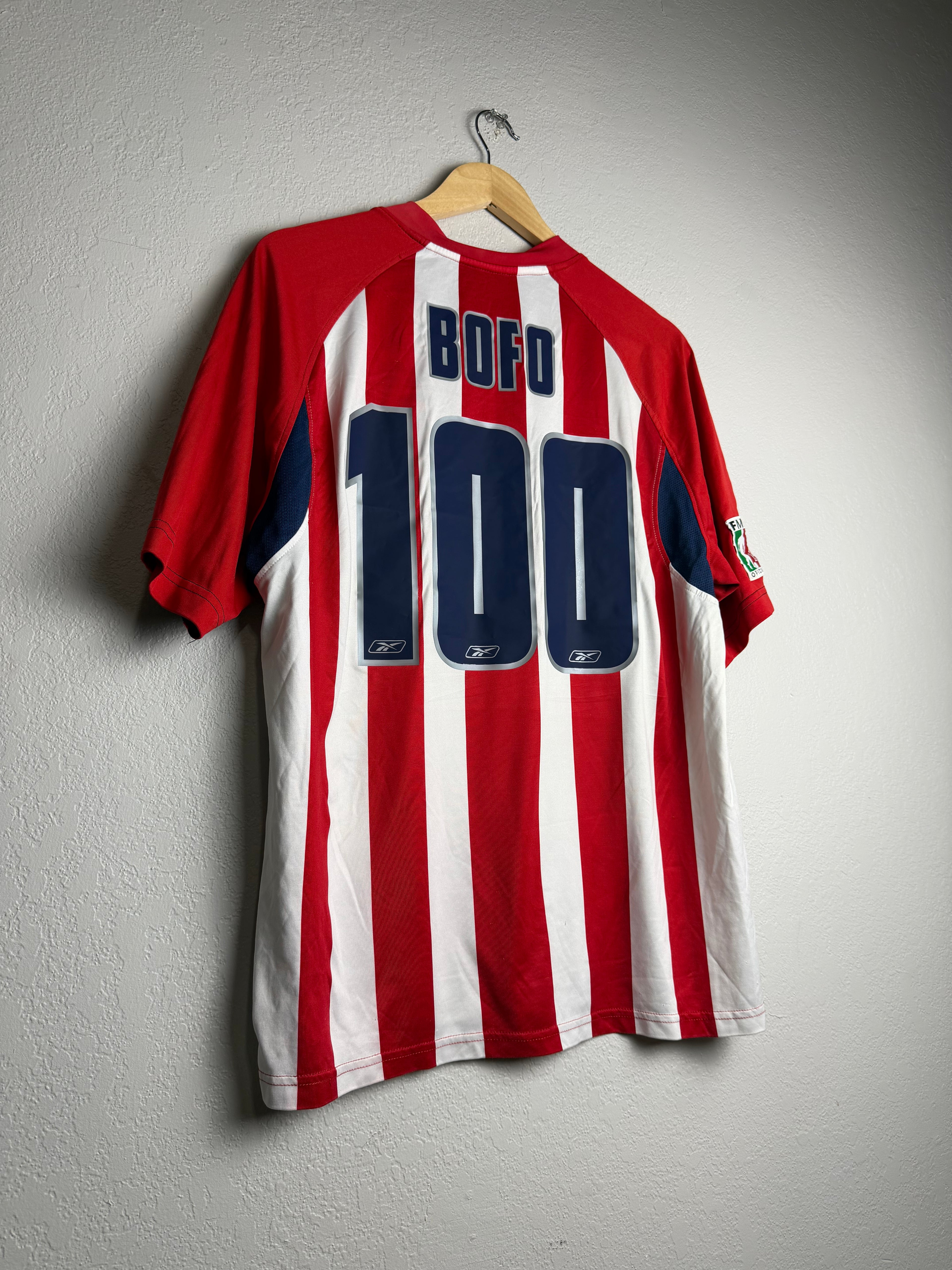 CD Guadalajara Chivas 2005/06 Home Jersey #100 Bofo